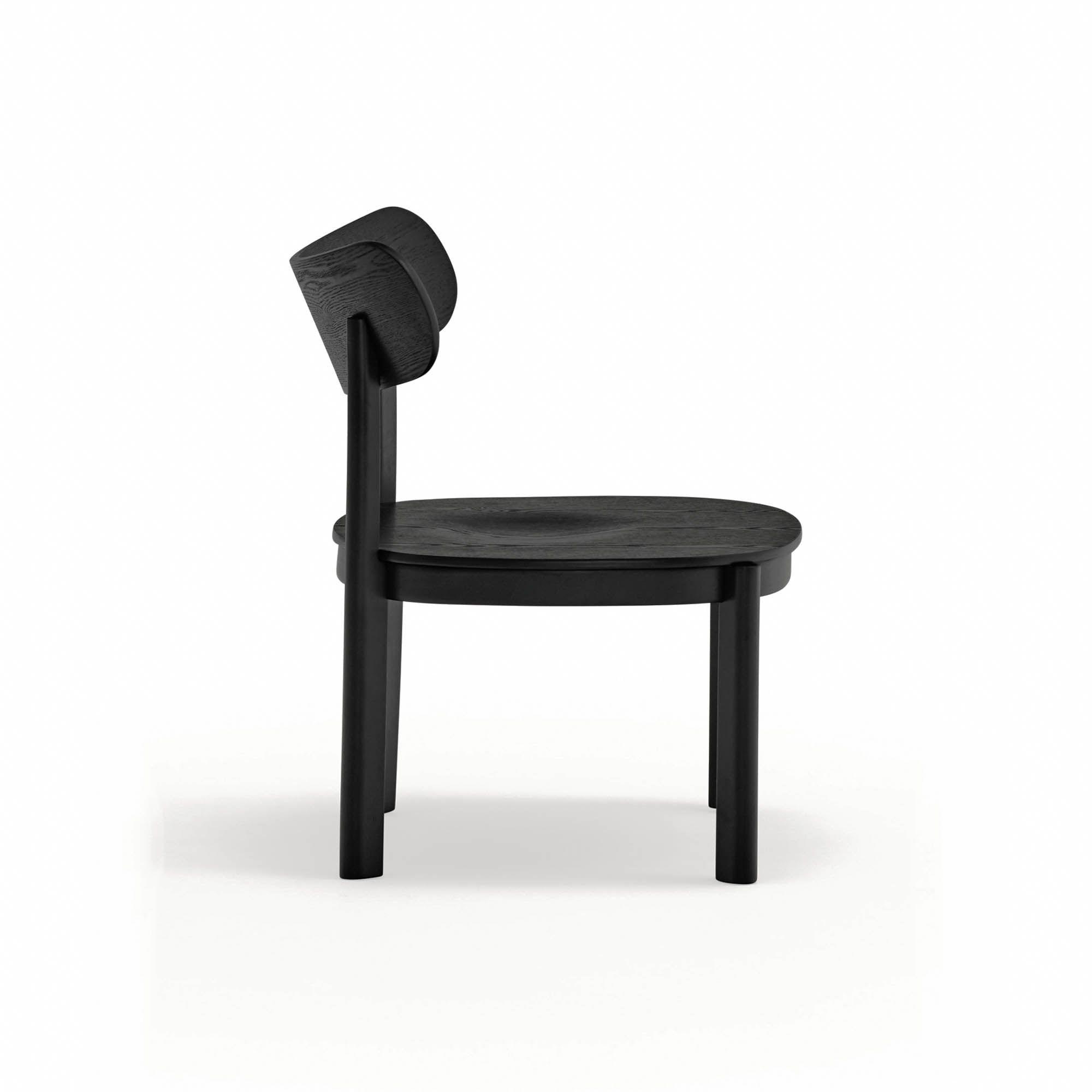 Lounge Chair Nara Black (1 Piece Per Box)Ox