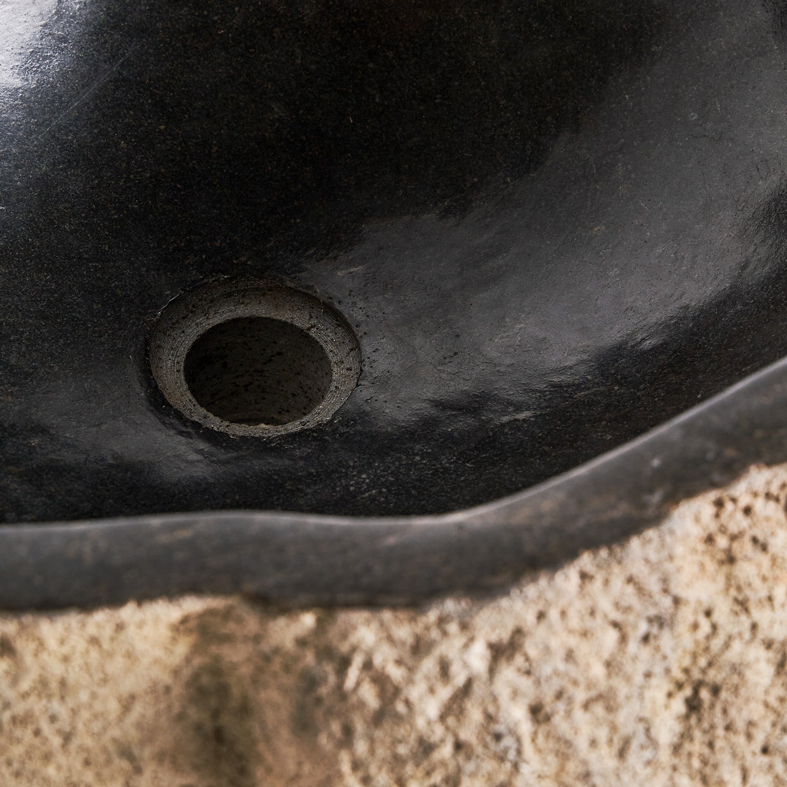 Escorpión Vintage Stone Washbasin - Brown Natural Stone Basin