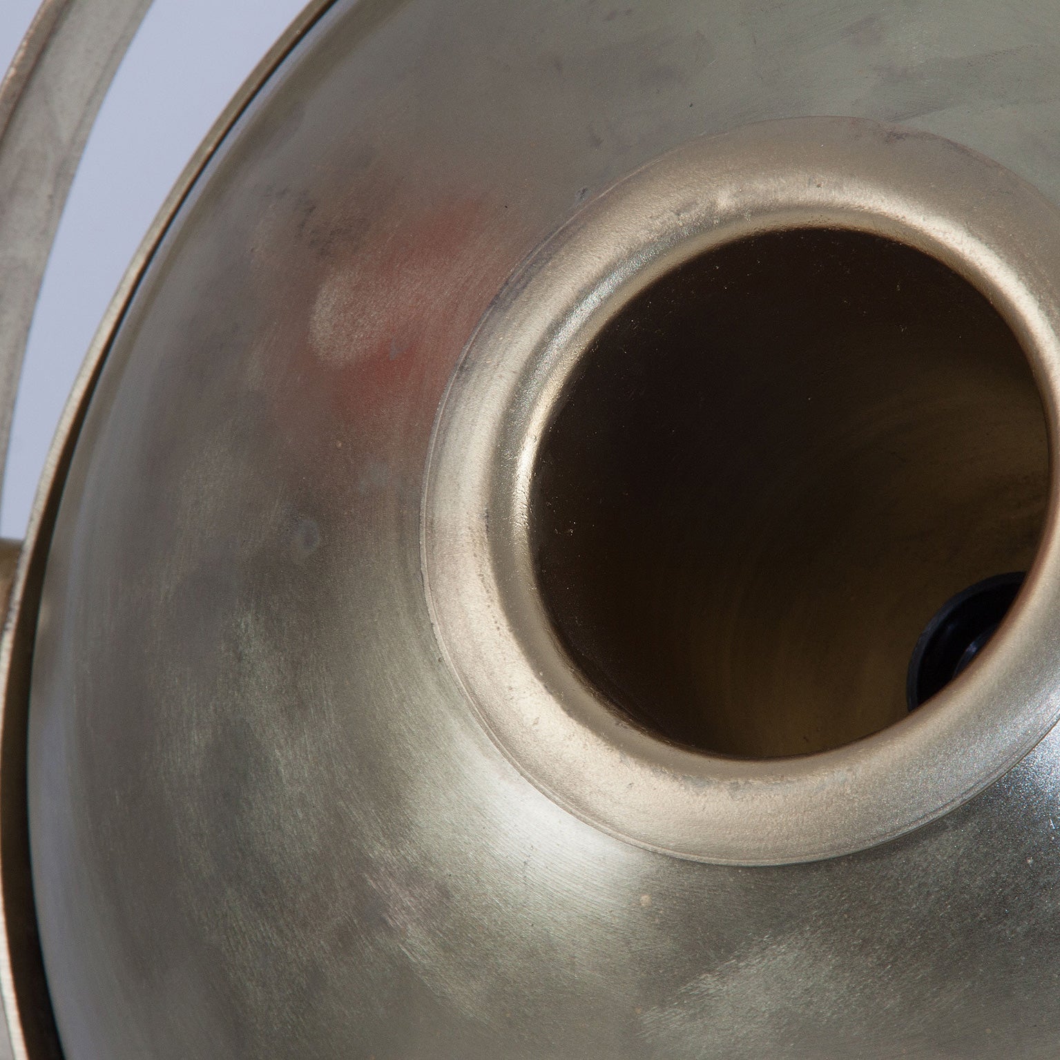 BARZY TABLE LAMP
