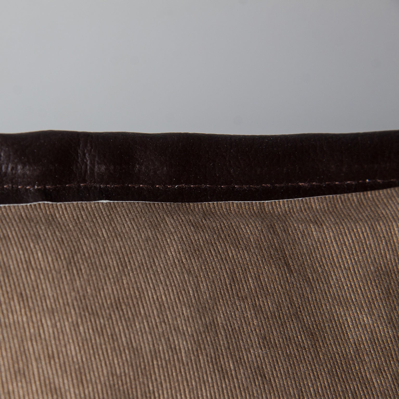 OLIVER CUSHION
