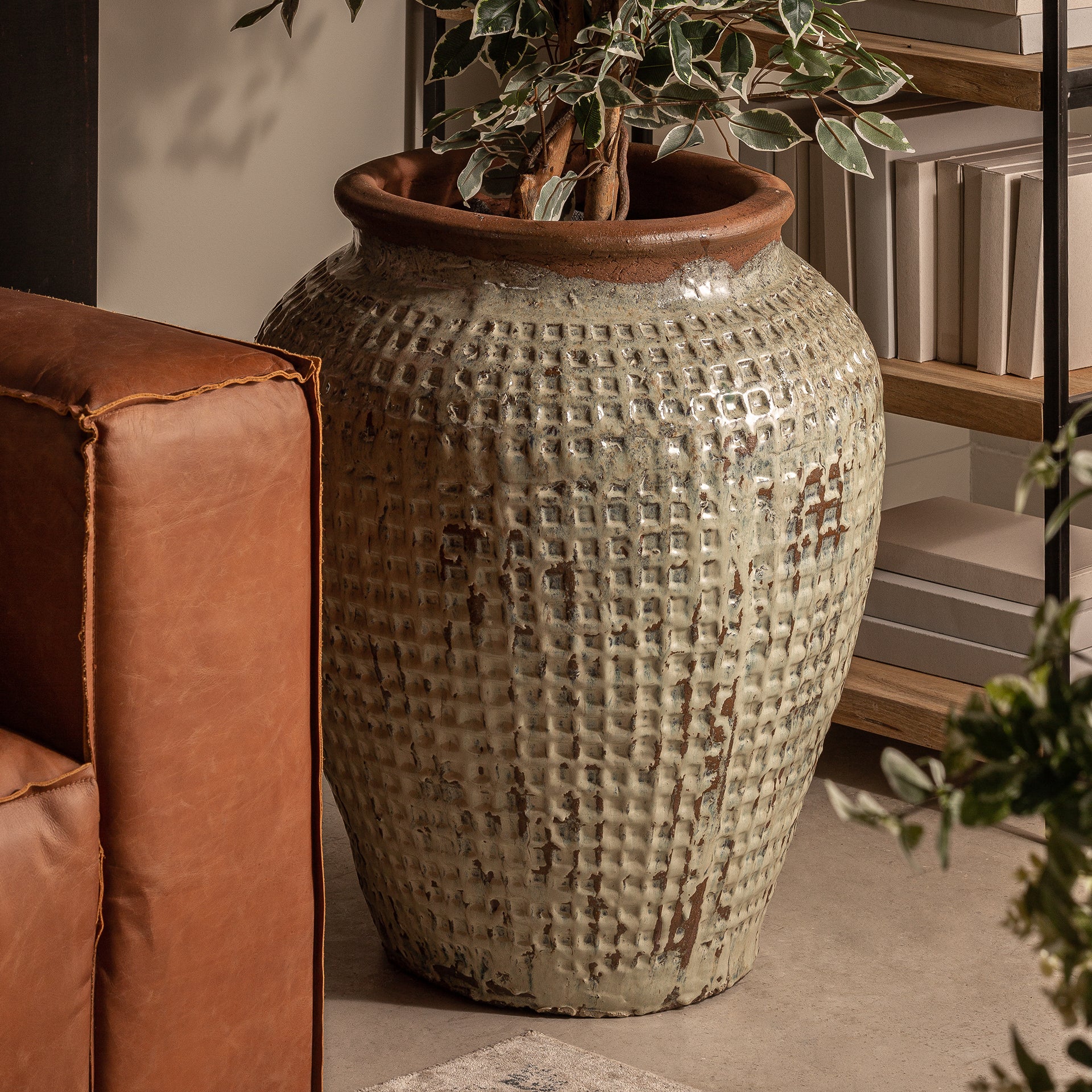 BLEGY VASE