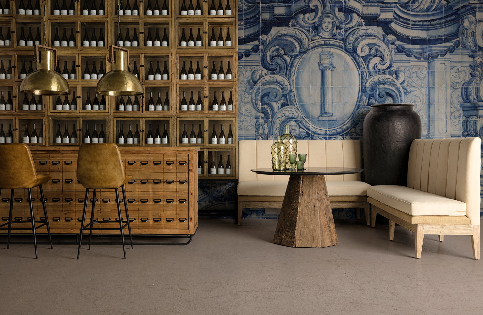 MORTON STOOL