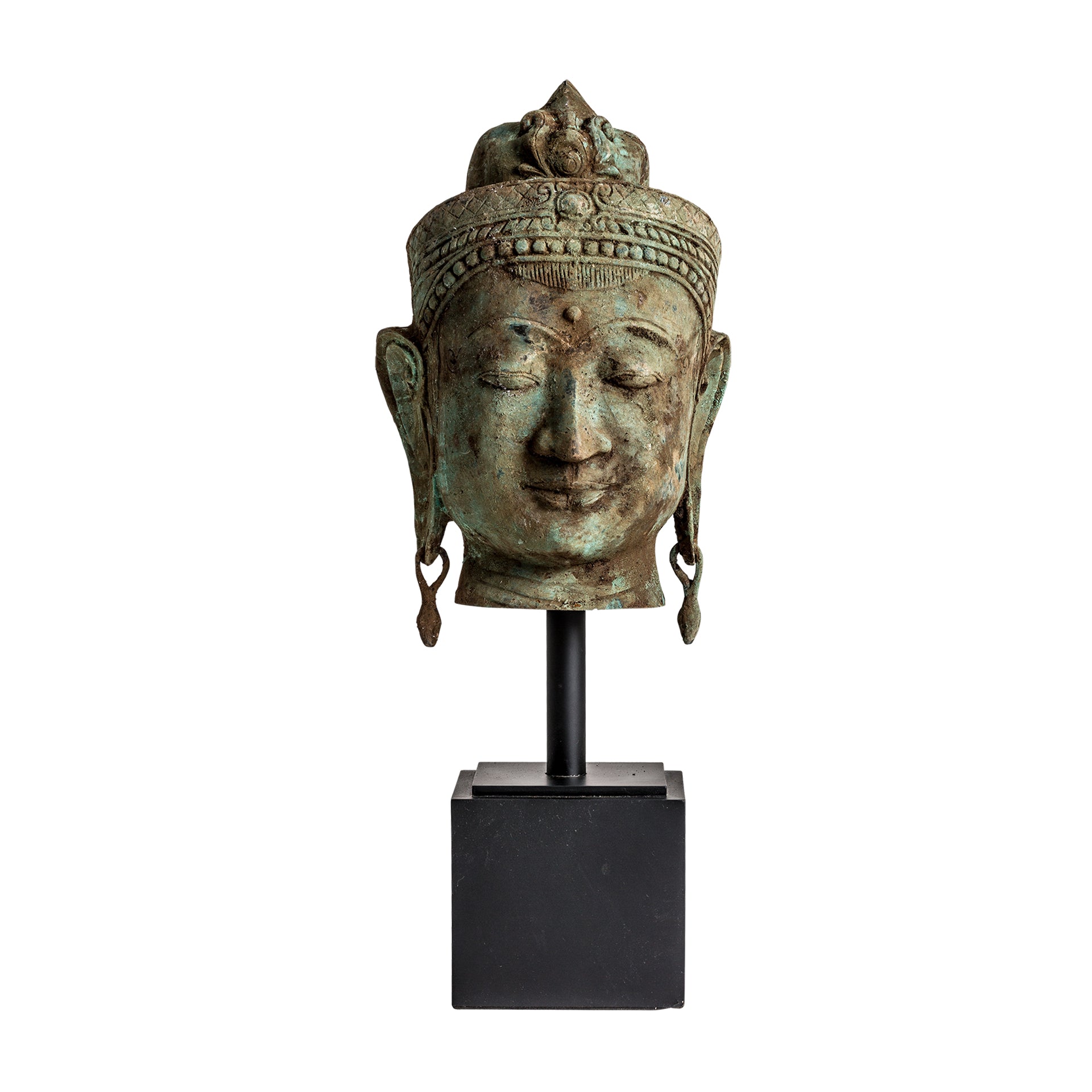 THAILANDESA BUST