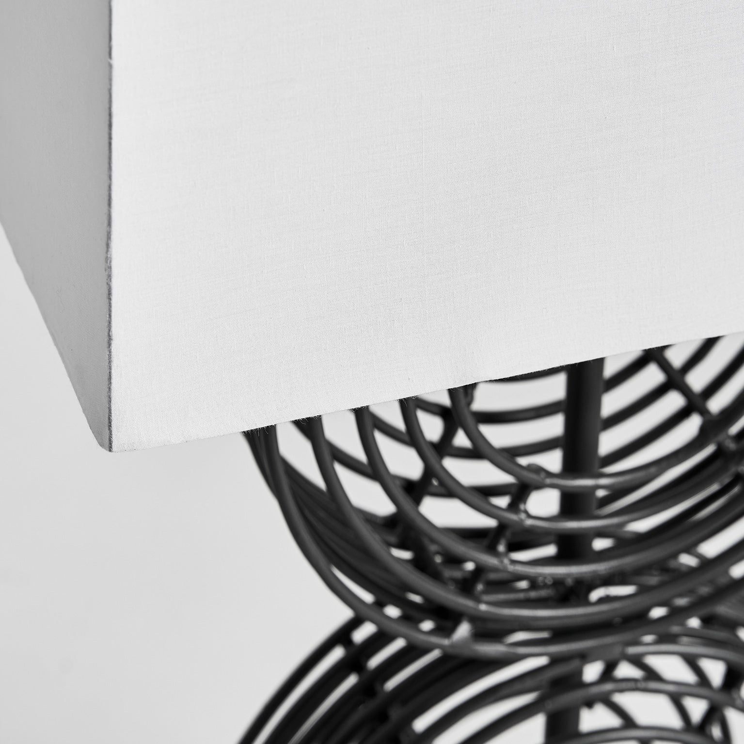 SKUGGA Table Lamp