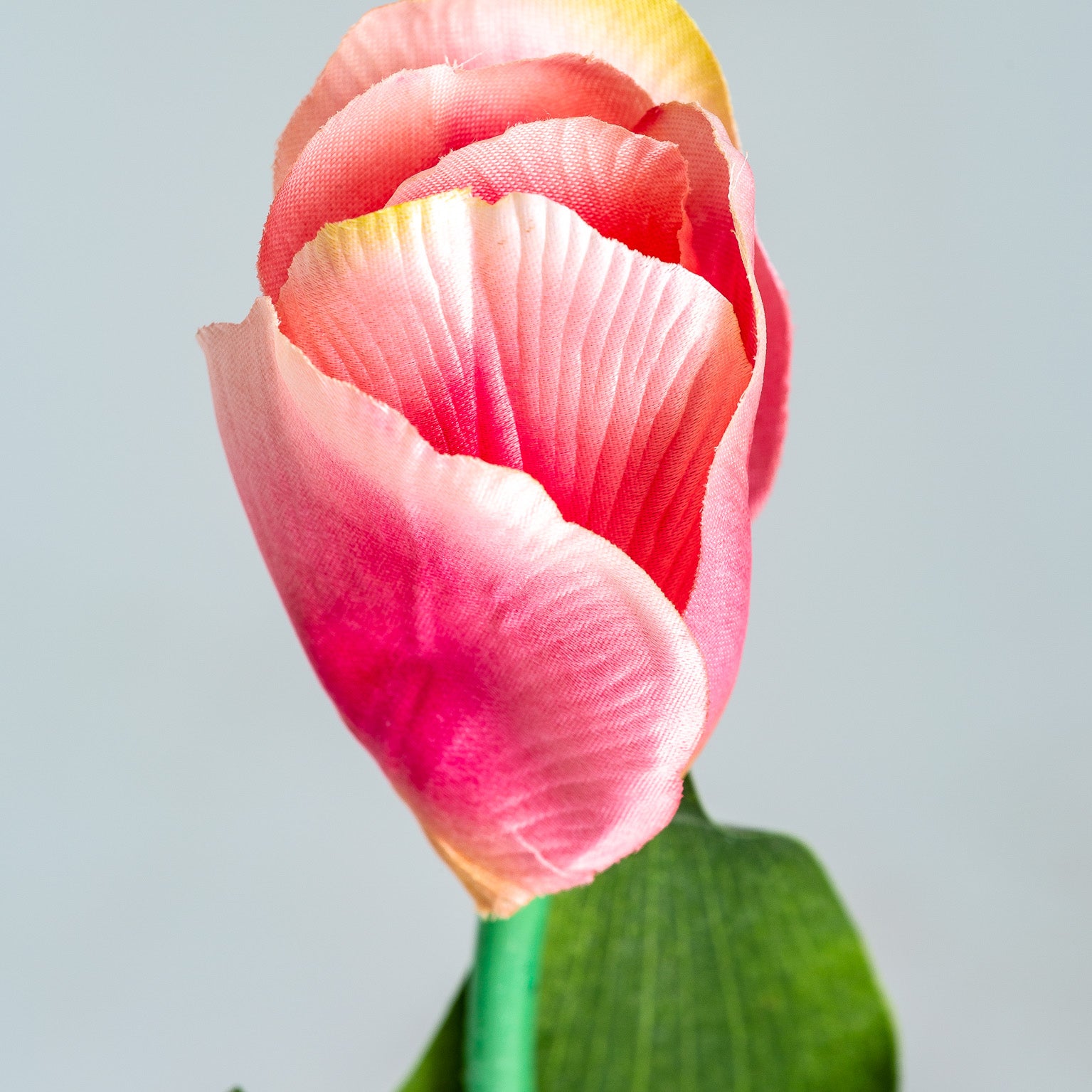 Tulip Flower Stem - Realistic Faux Floral Decor