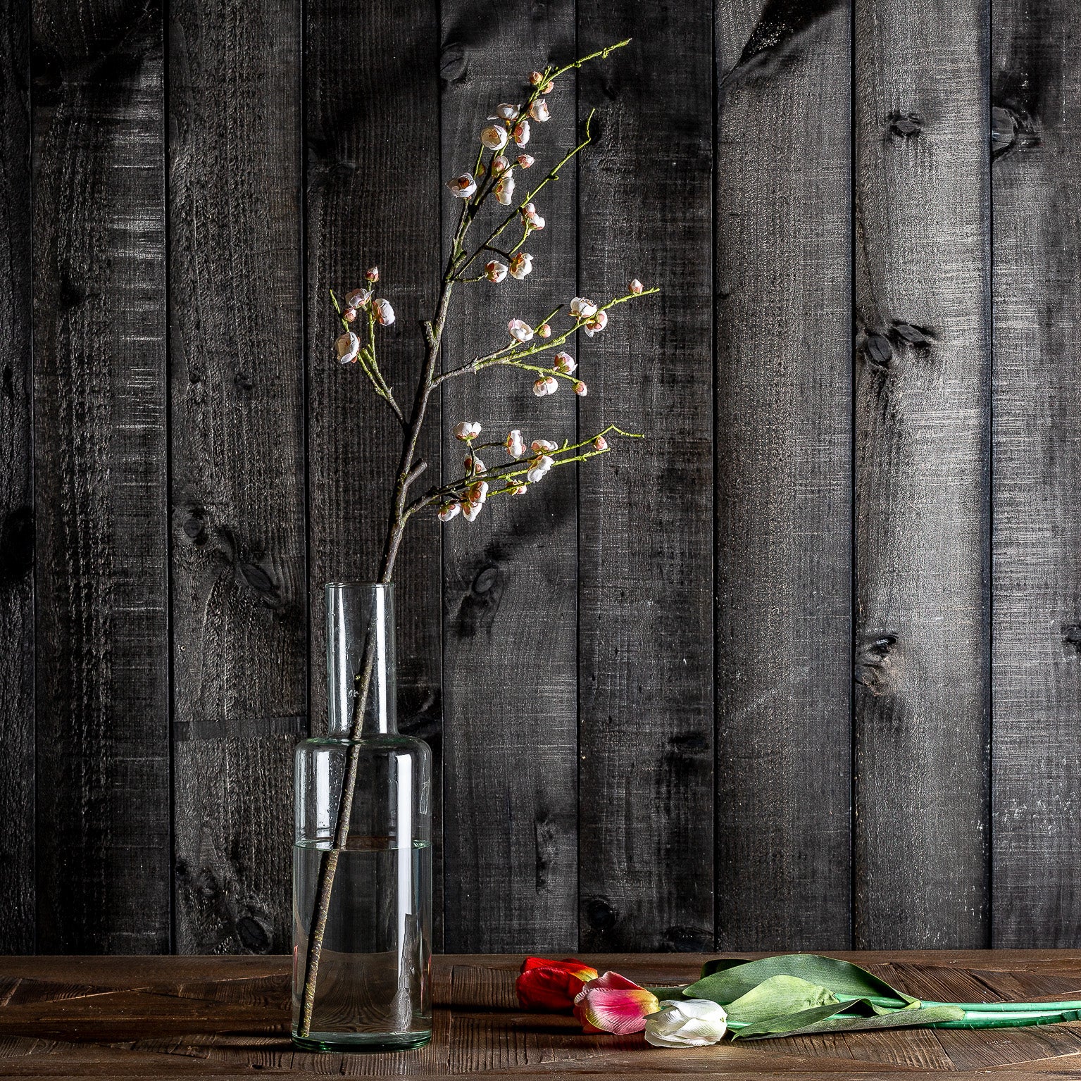 Tulip Flower Stem - Realistic Faux Floral Decor