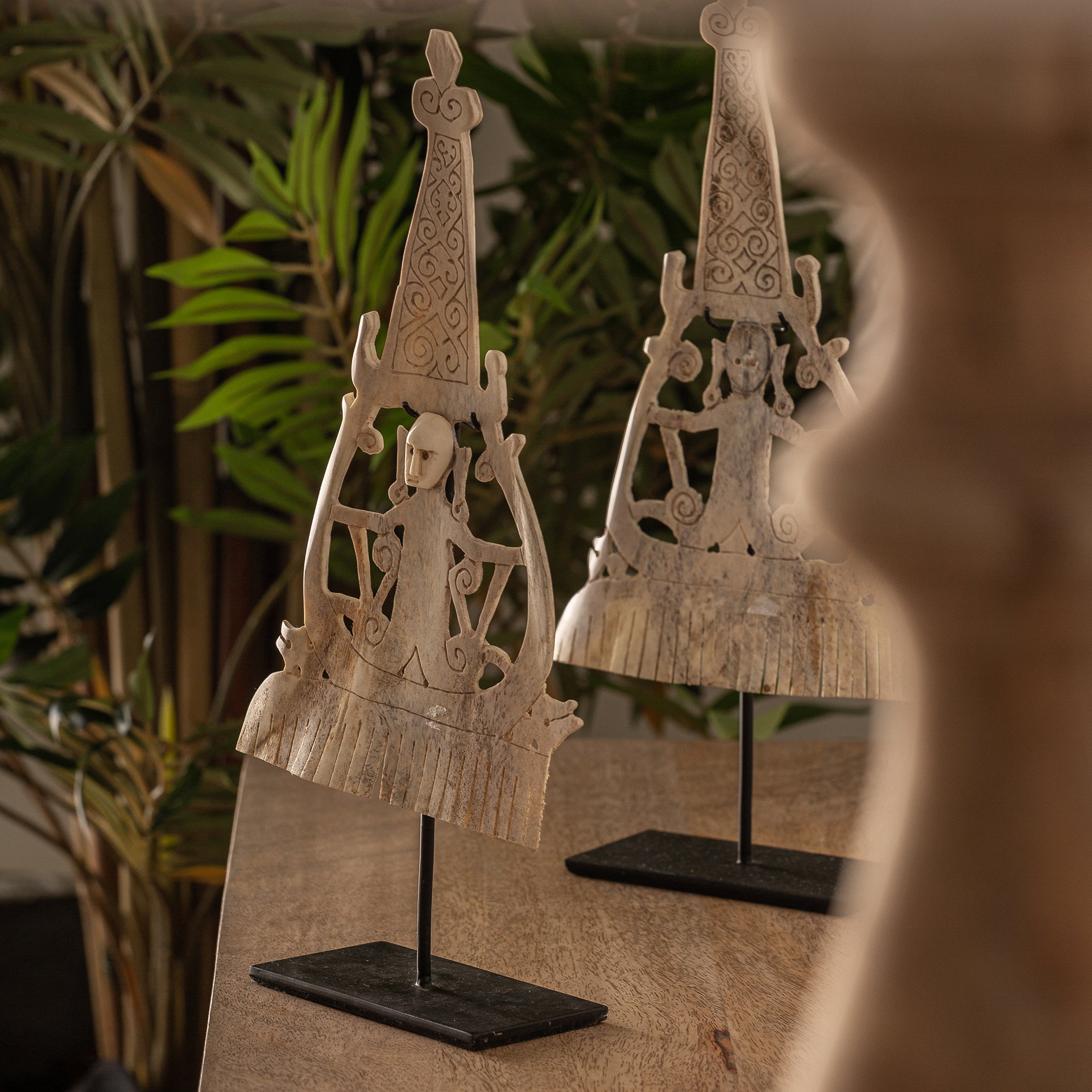 DECORATIVE FIGURE