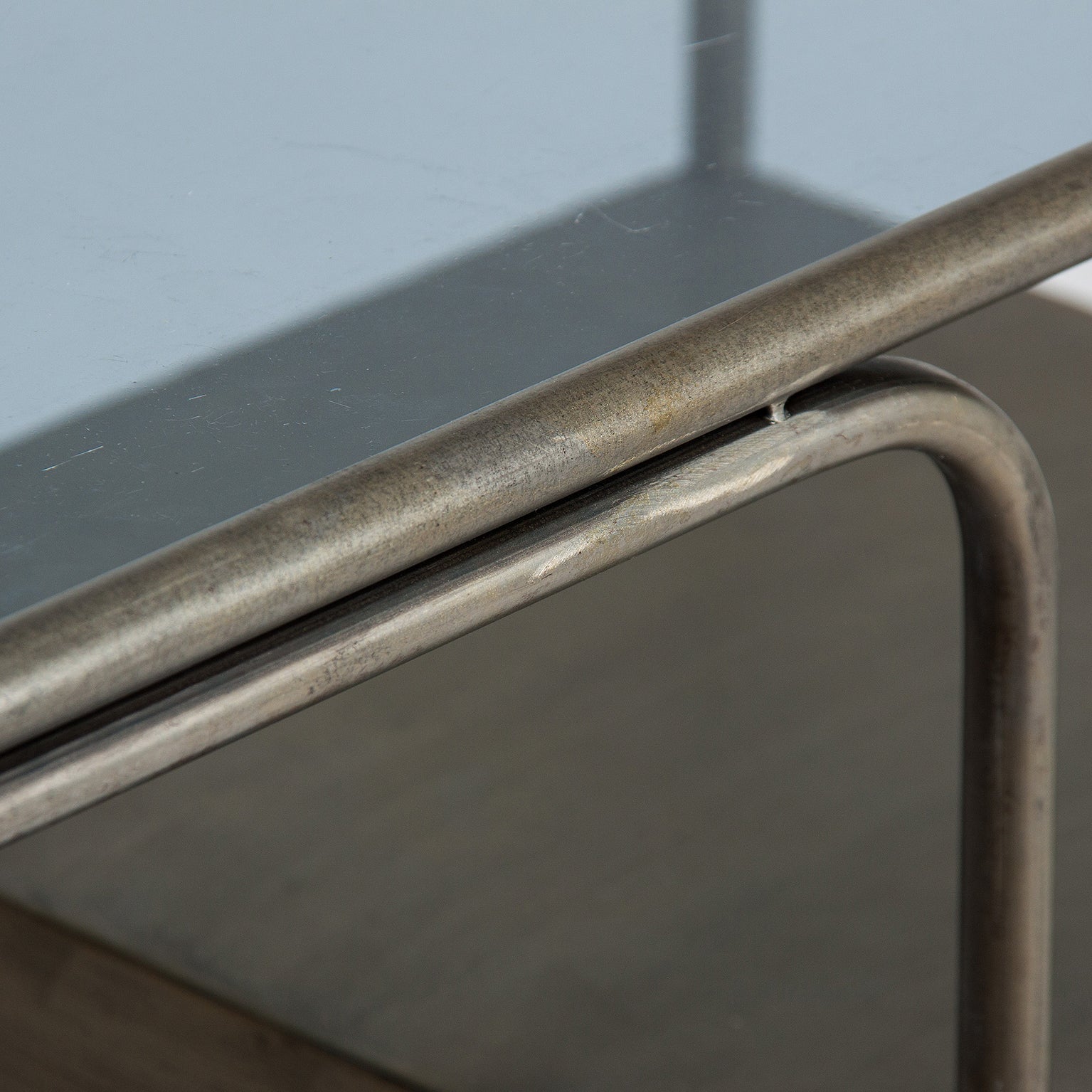 BLESA DESK
