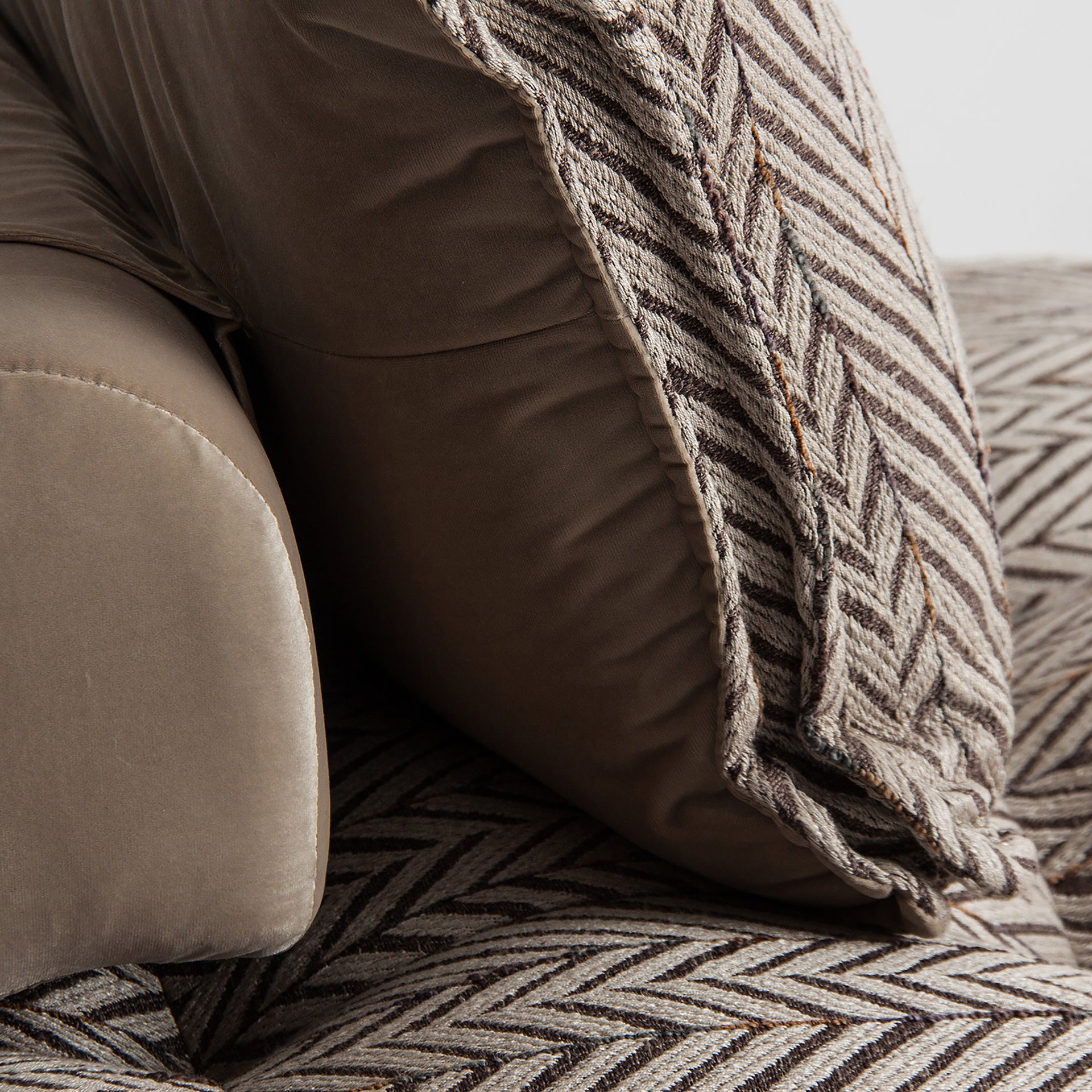 ENCS MODULAR SOFA