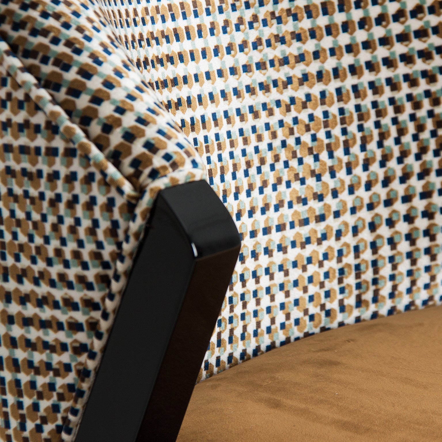BRILLON CHAIR