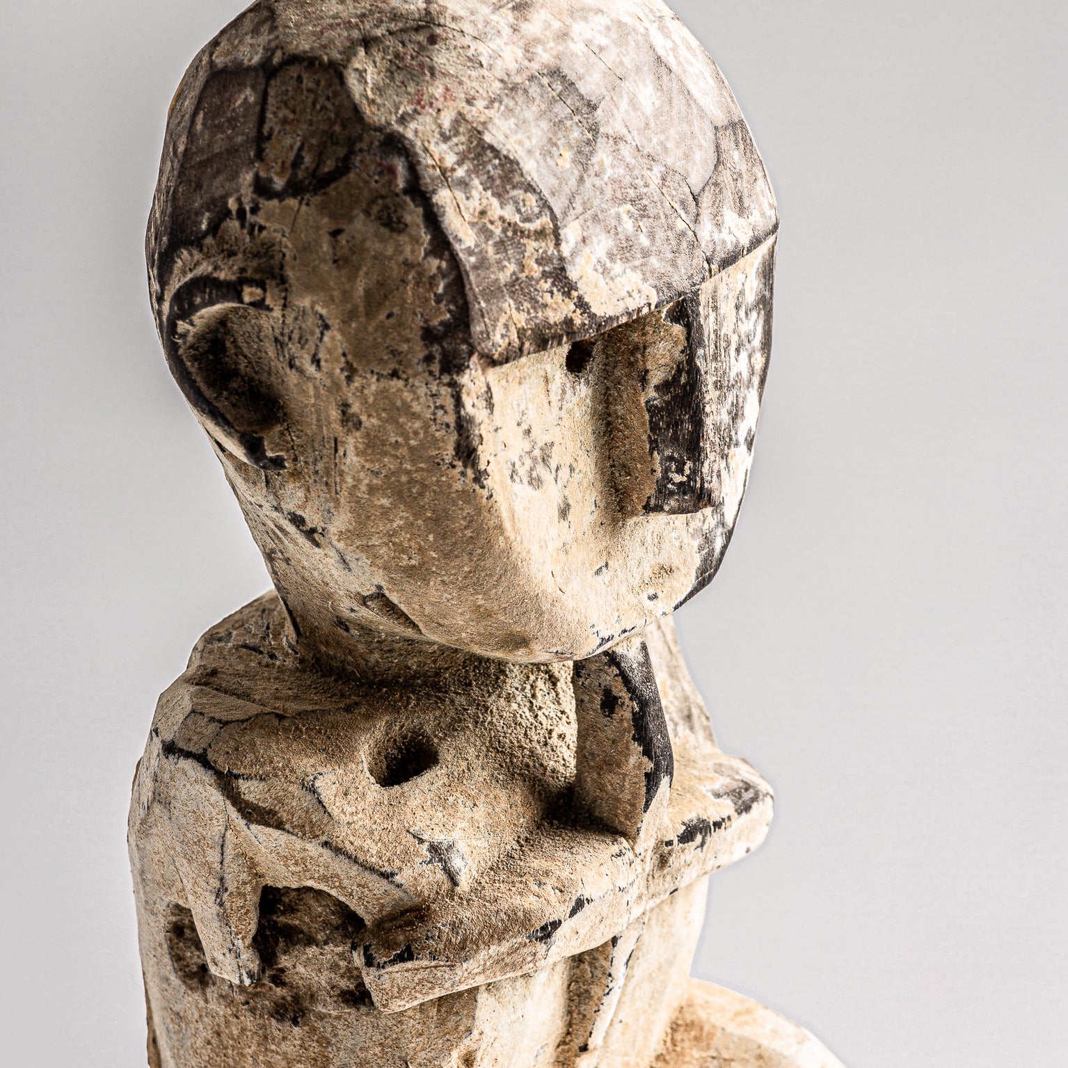 DECORATIVE FIGURE
