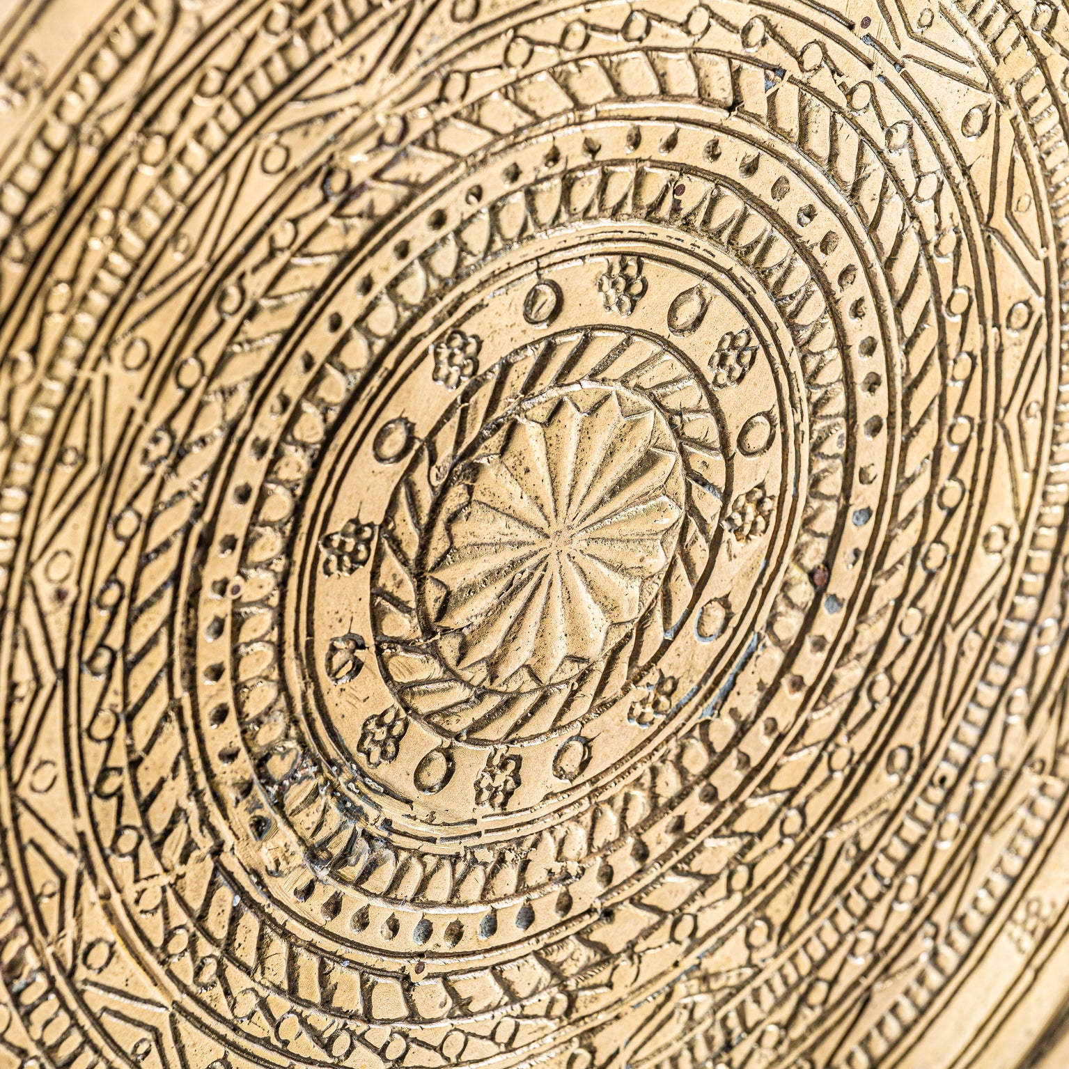 DECORATIVE FIGURE