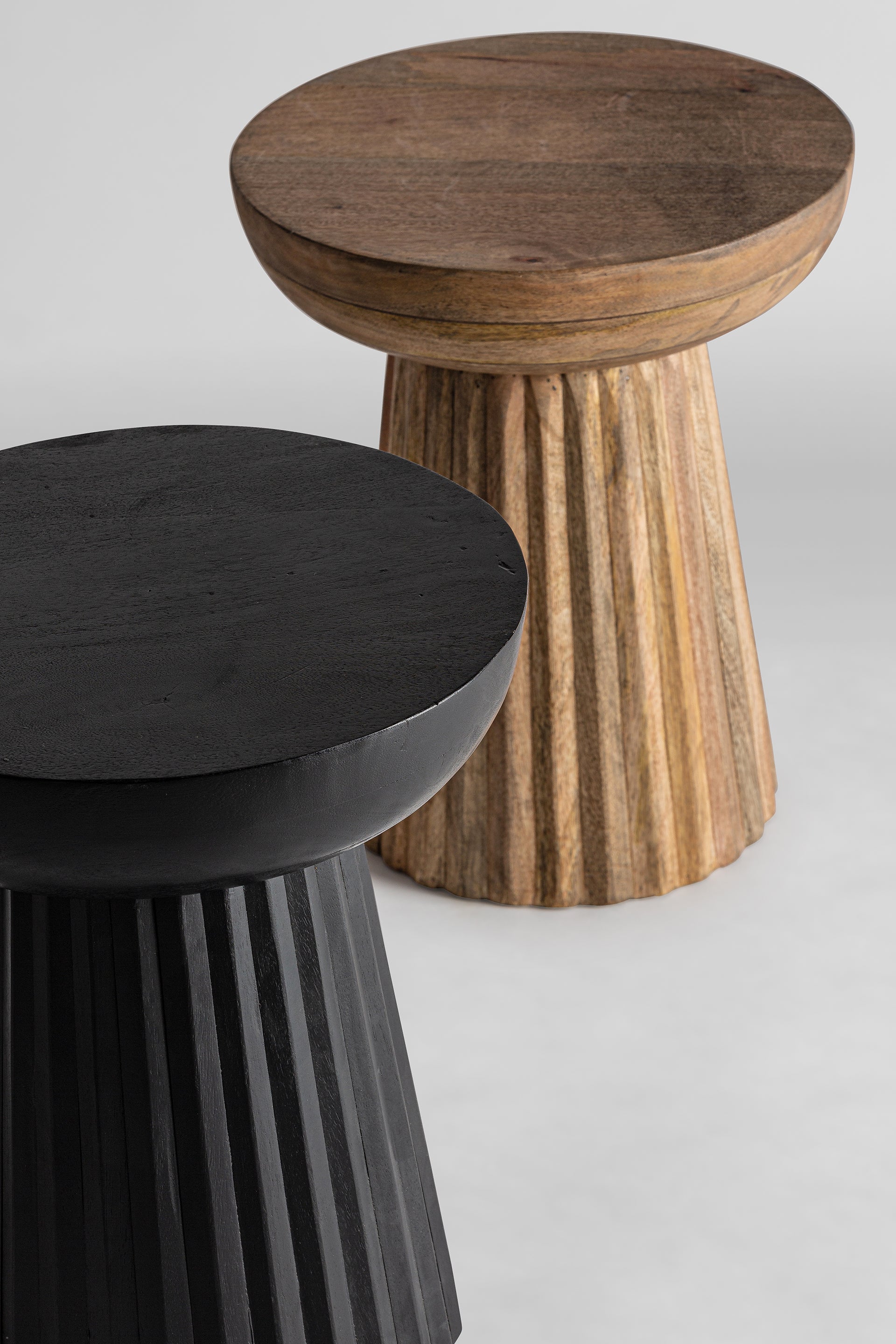 PLISSÉ Side Table