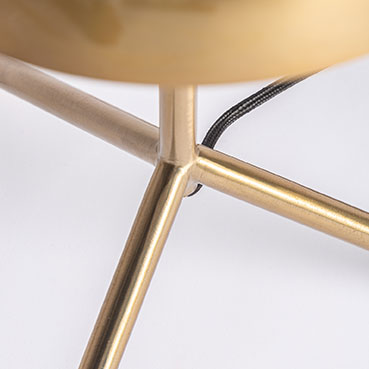 KELHEIM TABLE LAMP