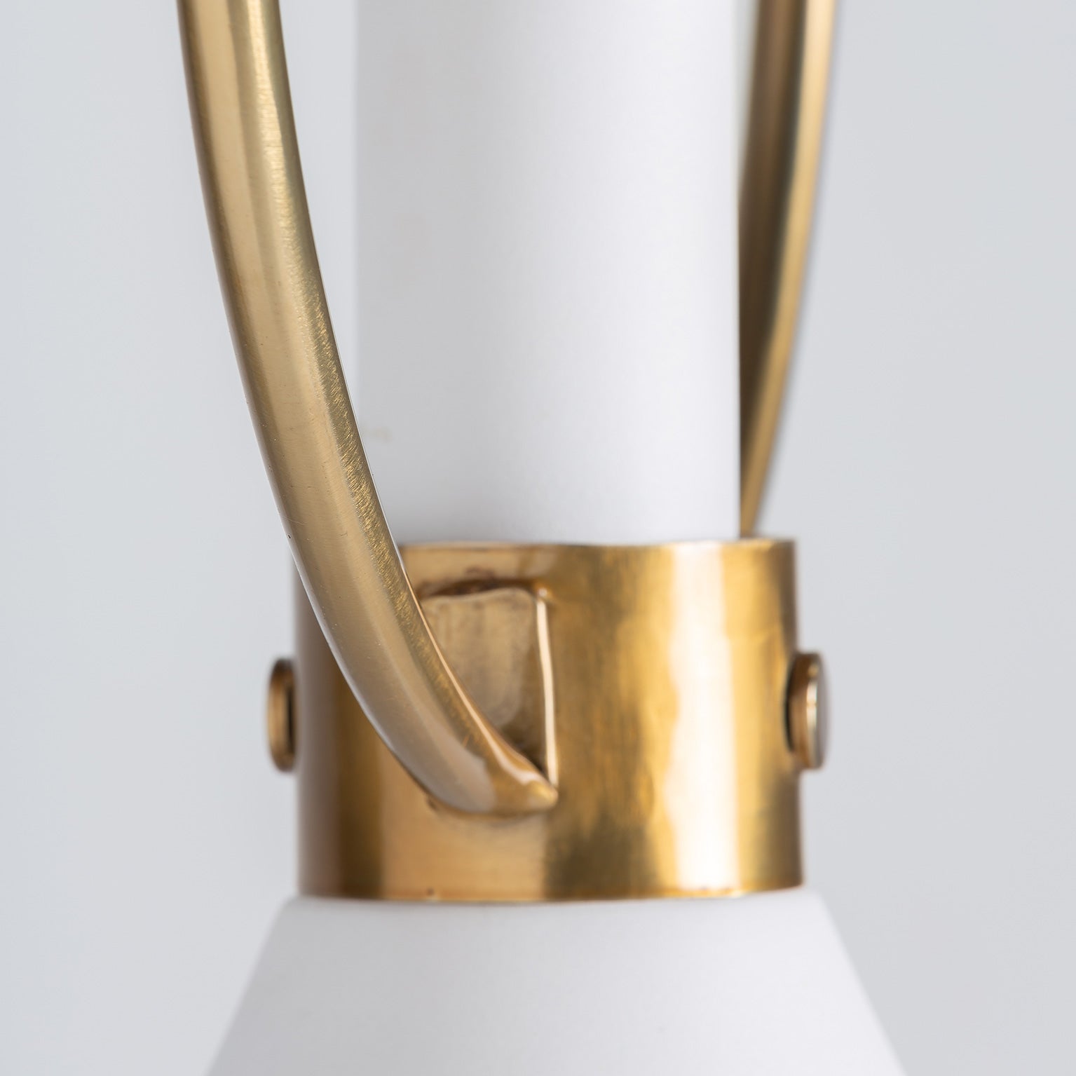 LJUSKRONA White Art Deco Ceiling Lamp
