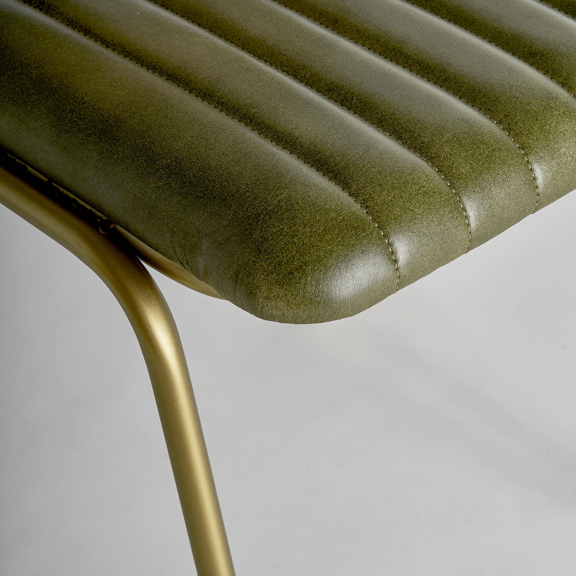 ALMSTOCK CHAIR