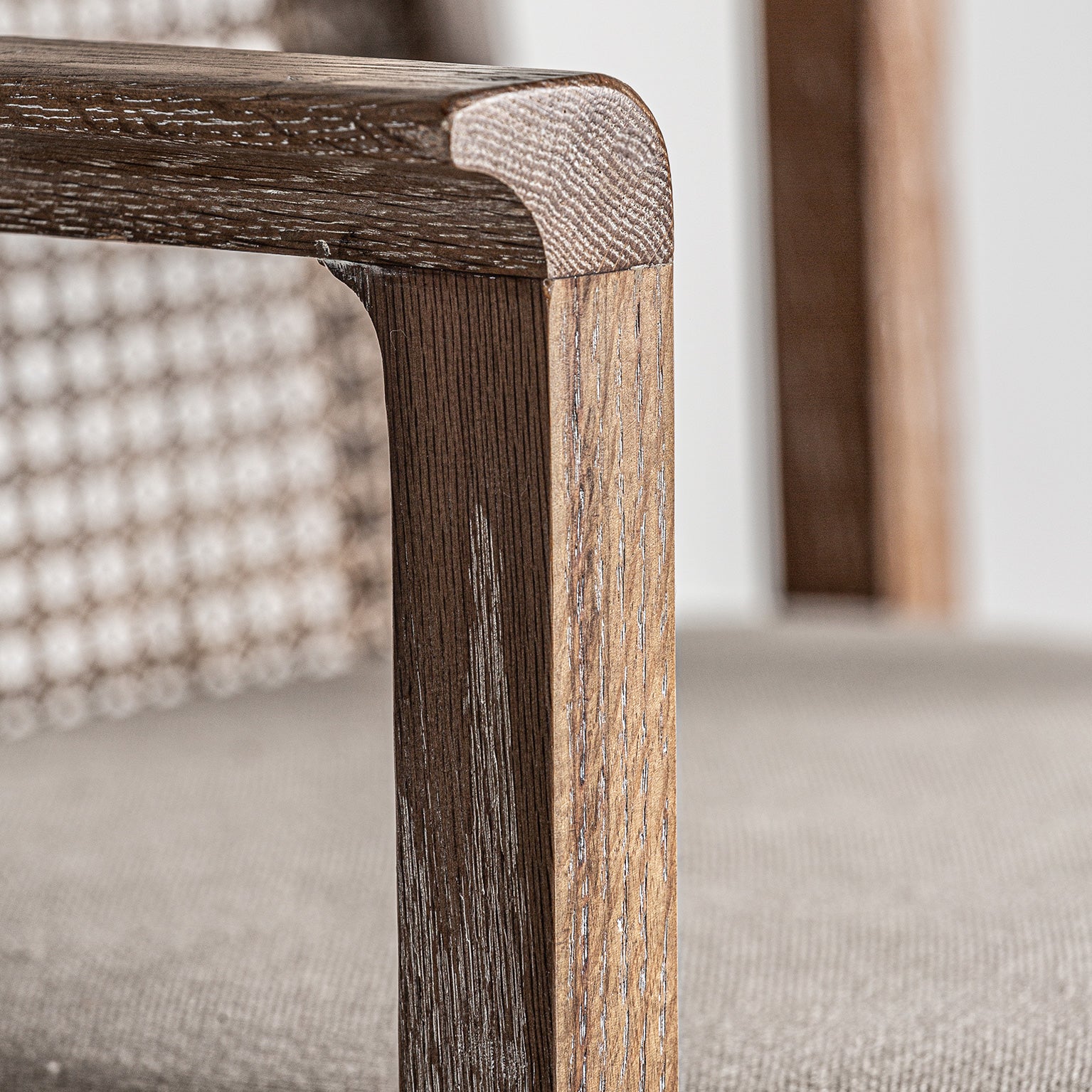 LJUSA Dining Chair