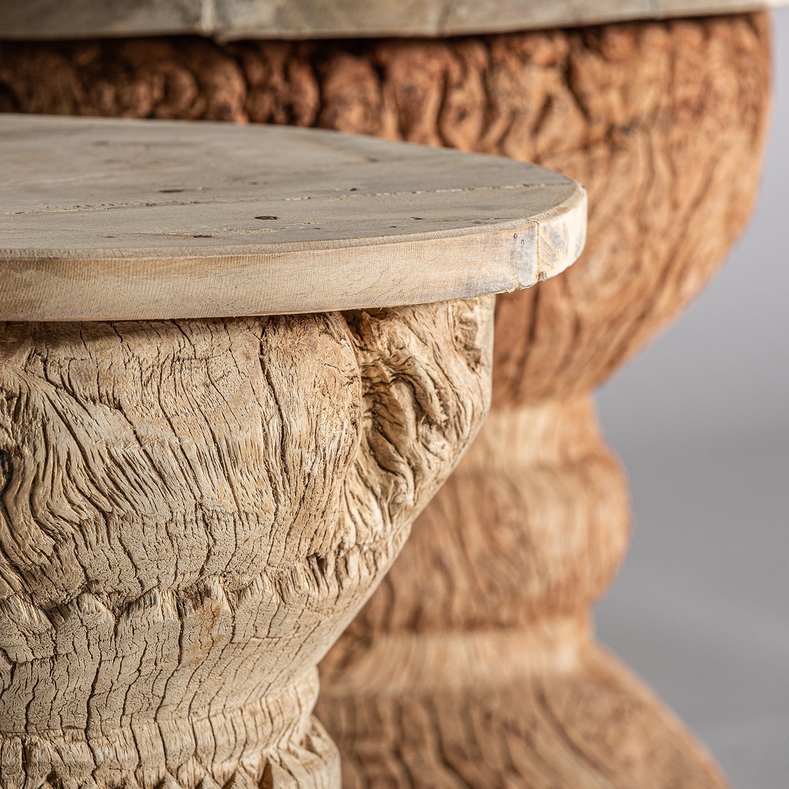 BESAKOA SIDE TABLE