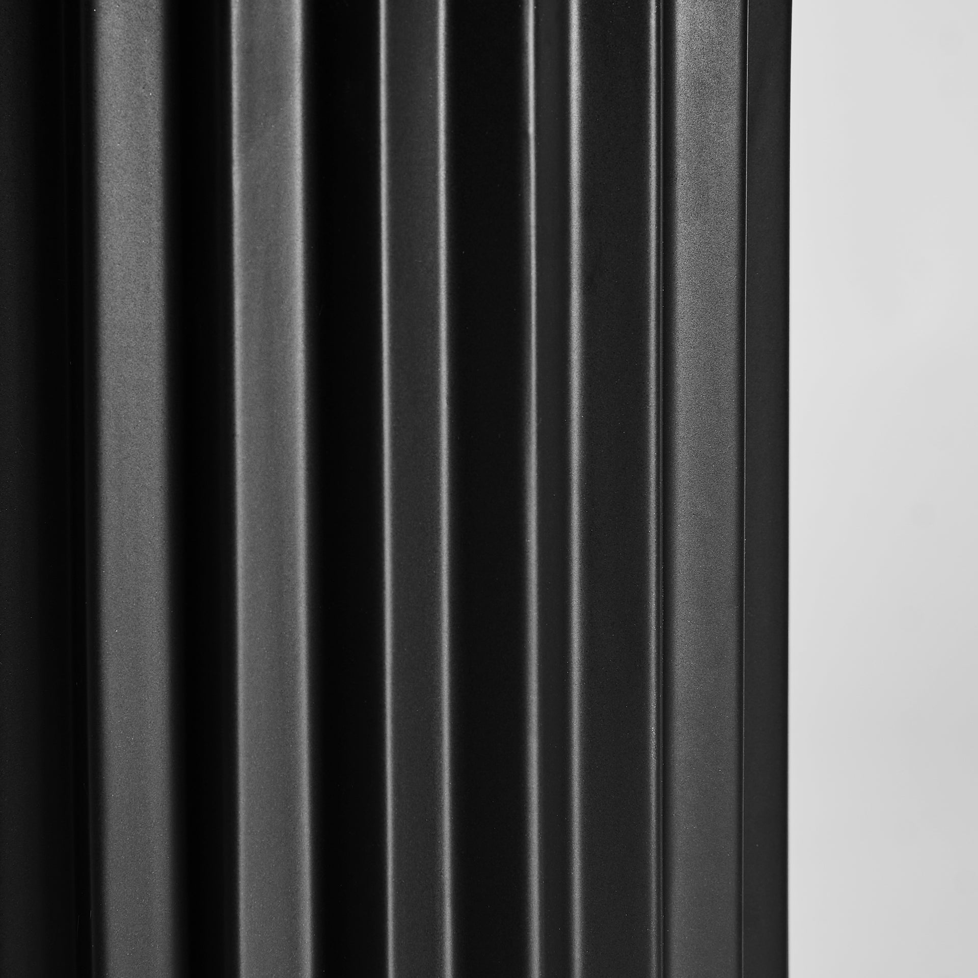 PLISSÉ STONE VASE