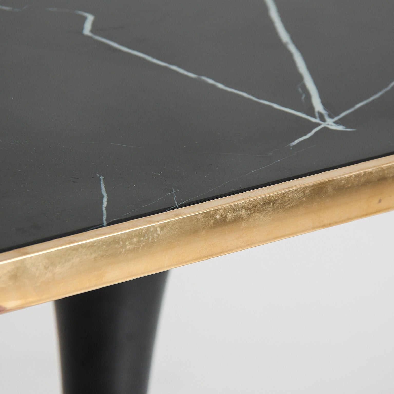 THAN BAR TABLE