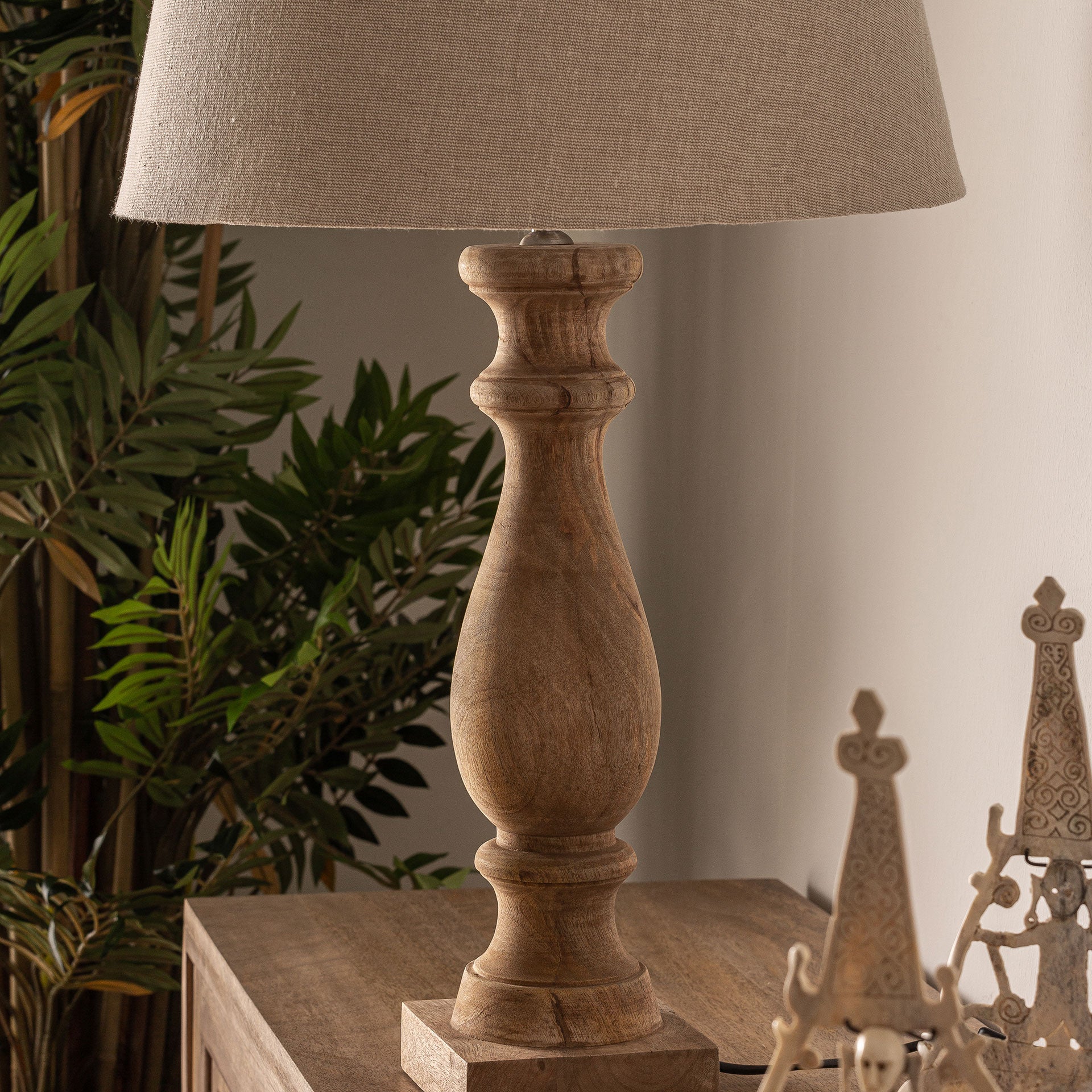 LJUSVÄRM Table Lamp