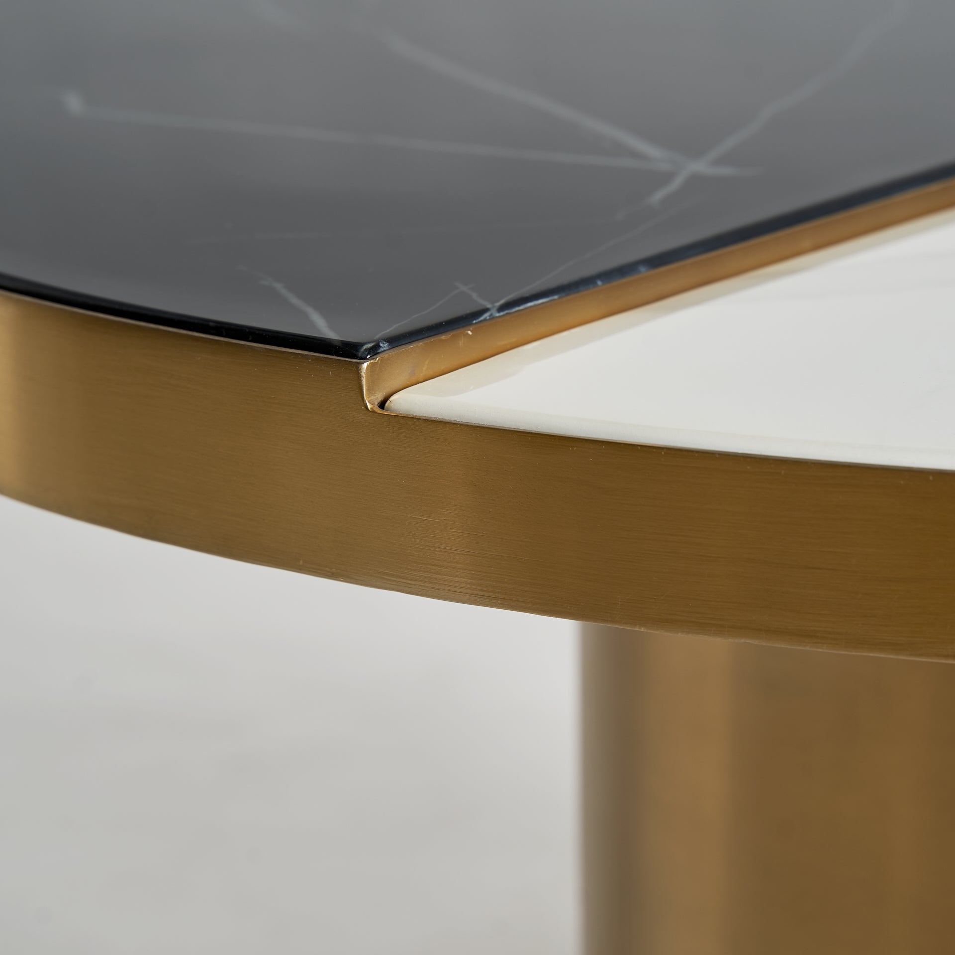 GREIN COFFEE TABLE