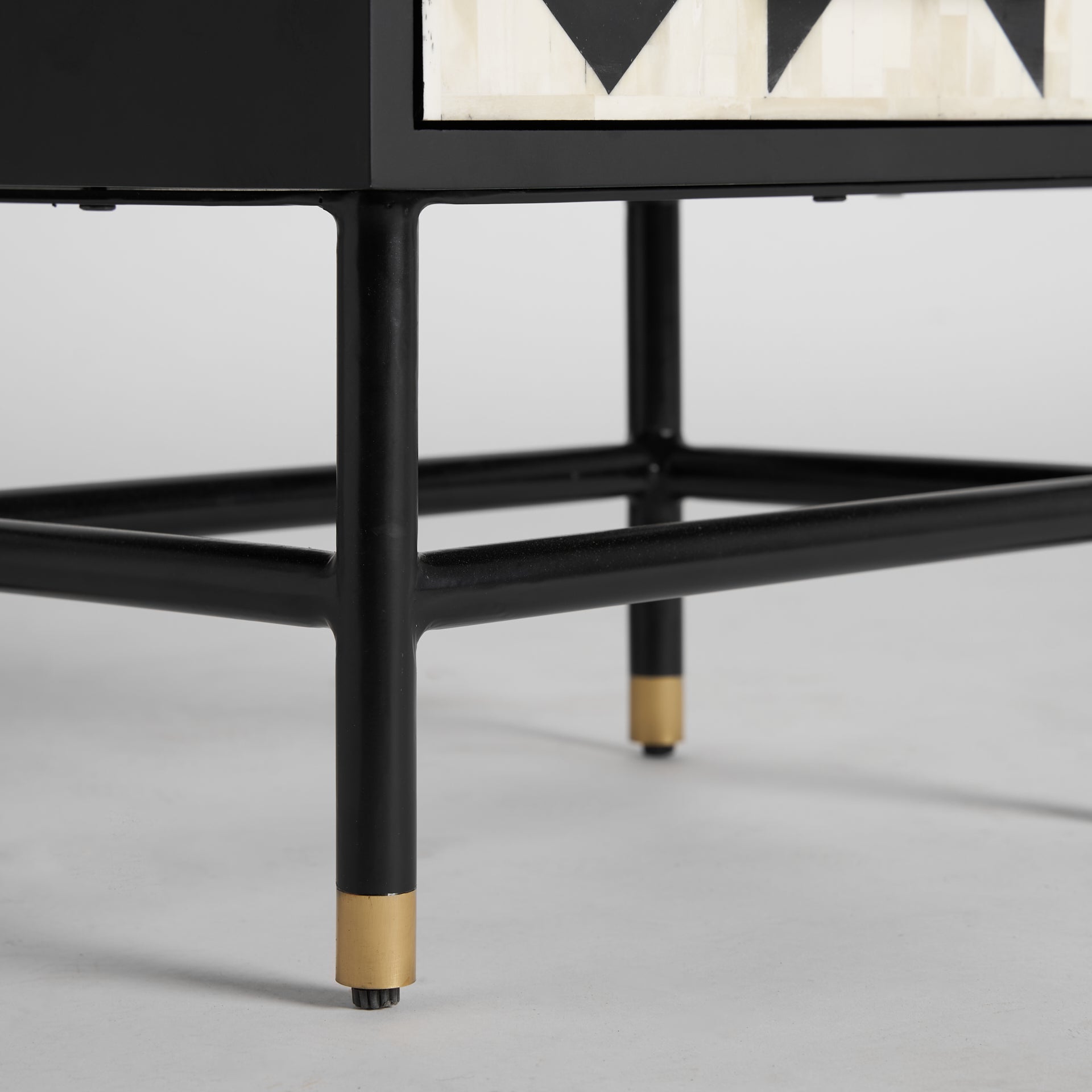 SENJ BEDSIDE TABLE