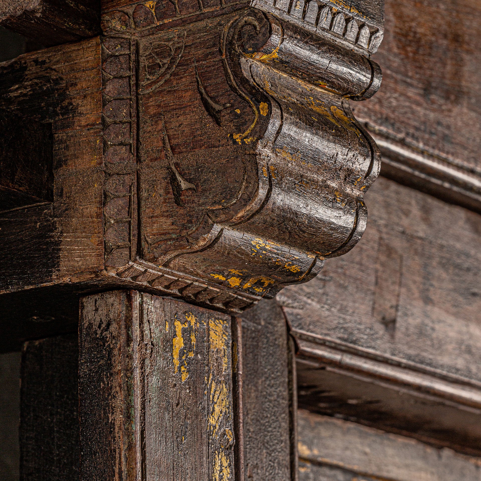 SAMIA DOOR
