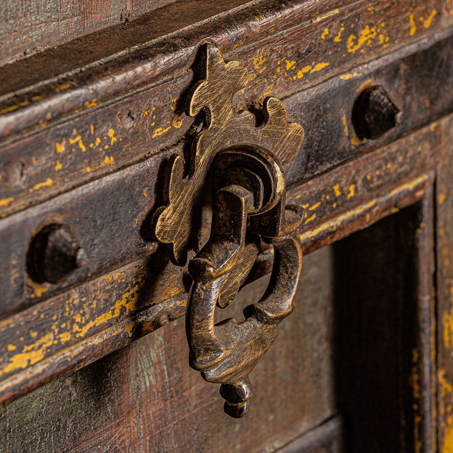 SAMIA DOOR