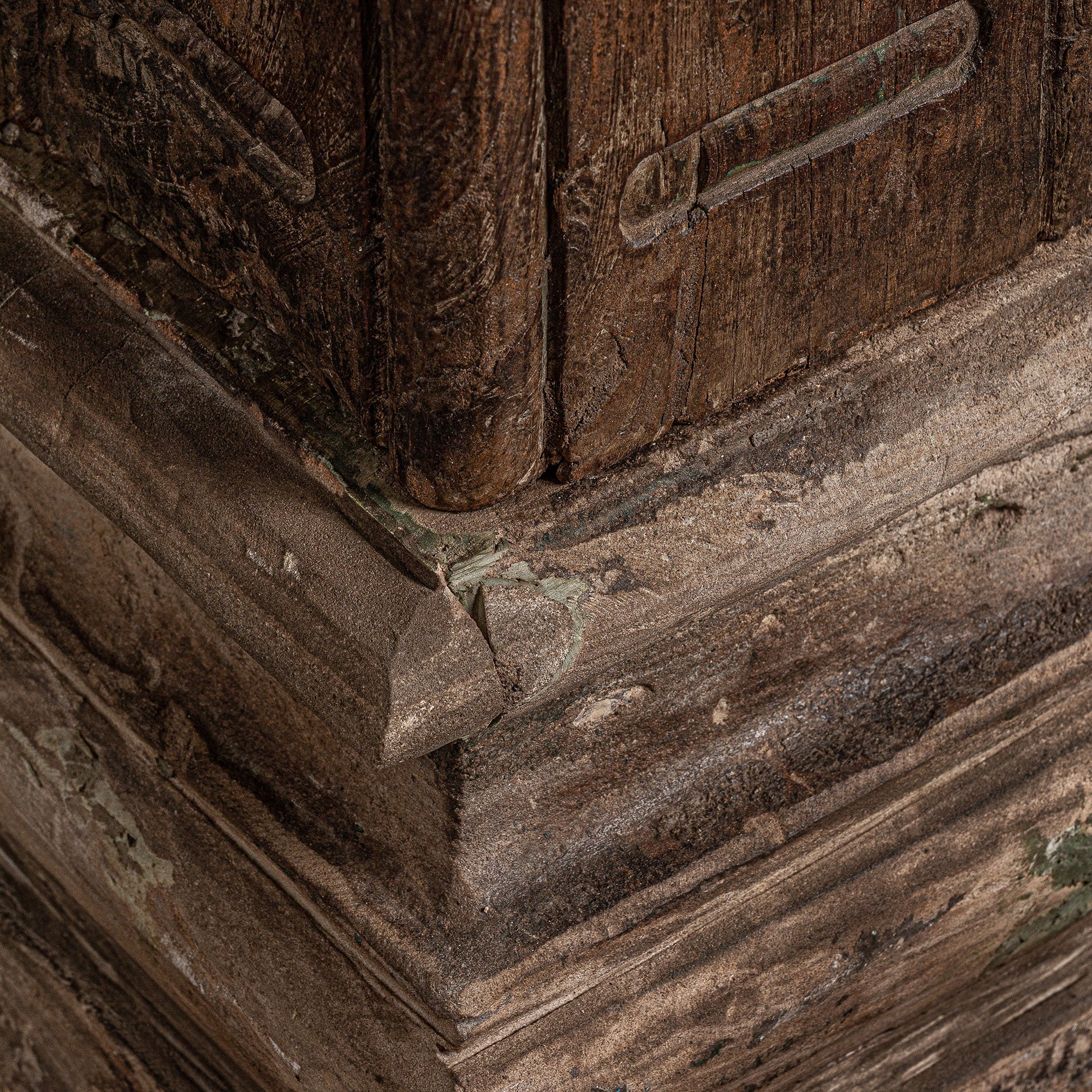 OLINDA COLUMN