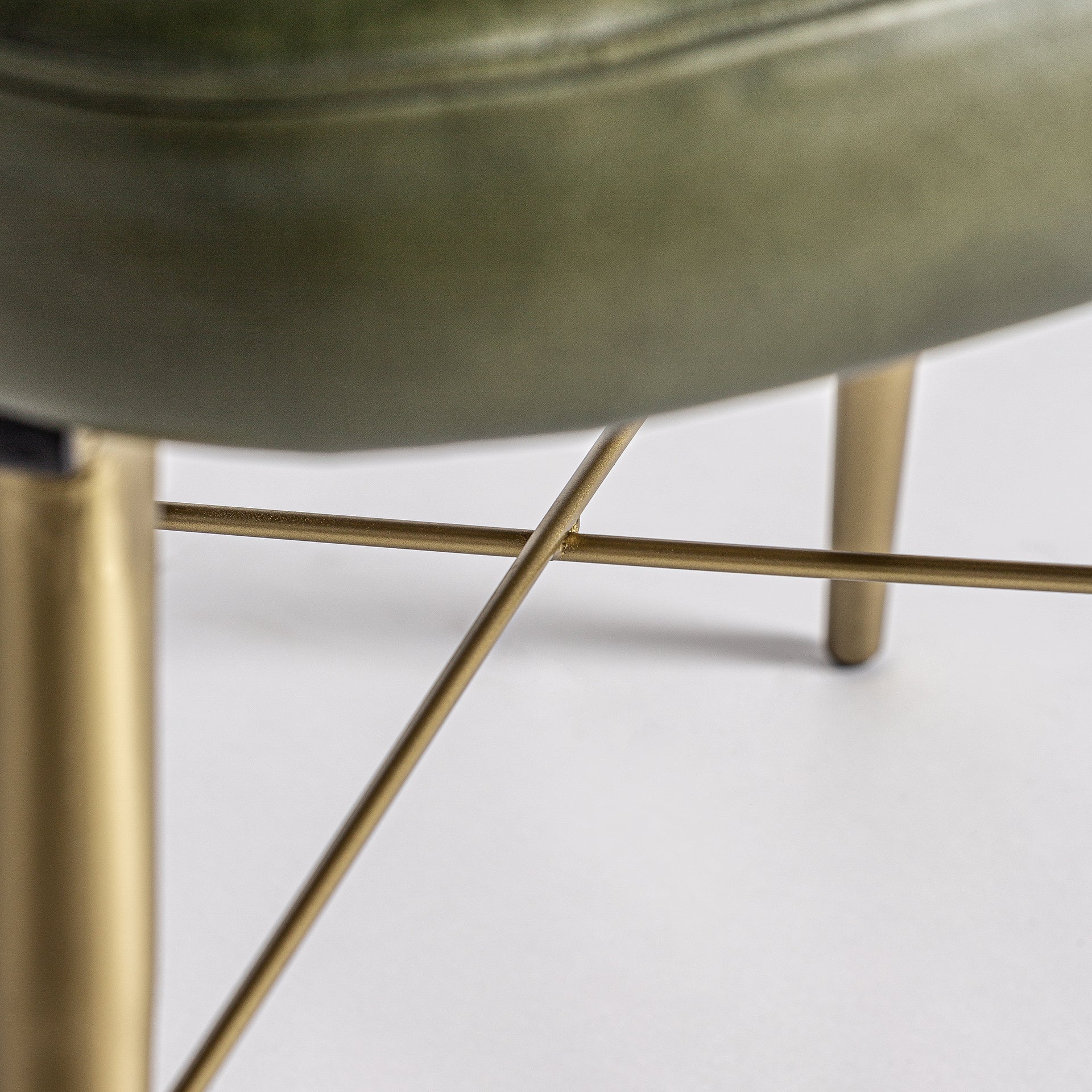 MUNCIE ARMCHAIR
