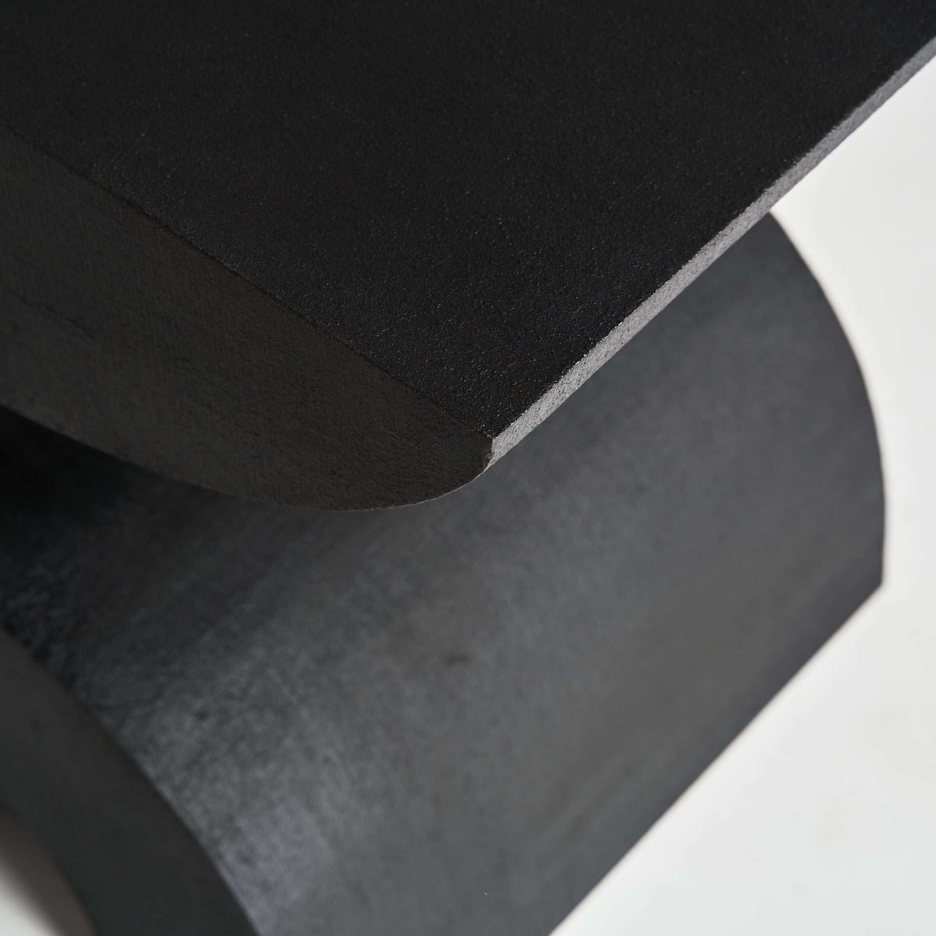BLAGHE SIDE TABLE