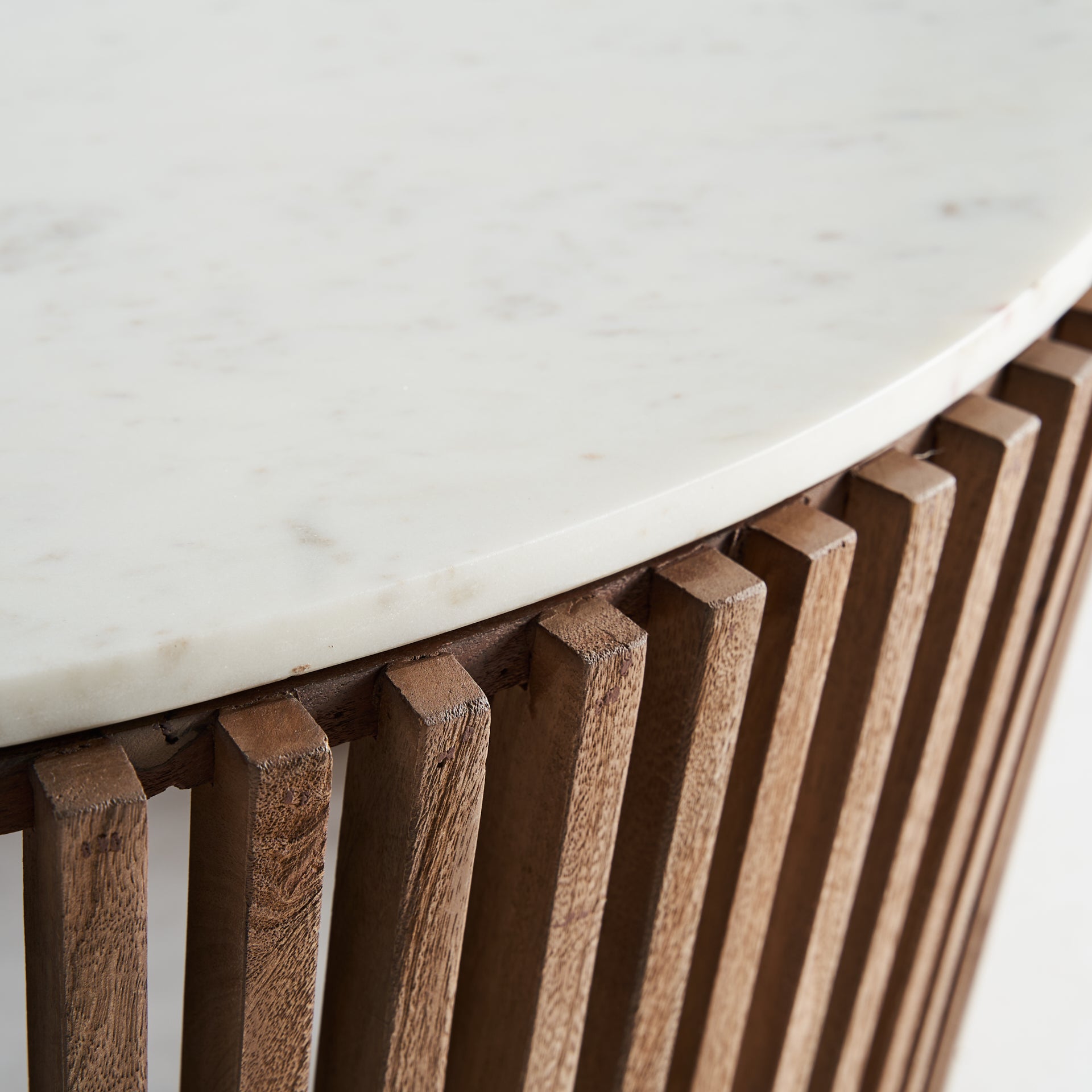 GOMS COFFEE TABLE