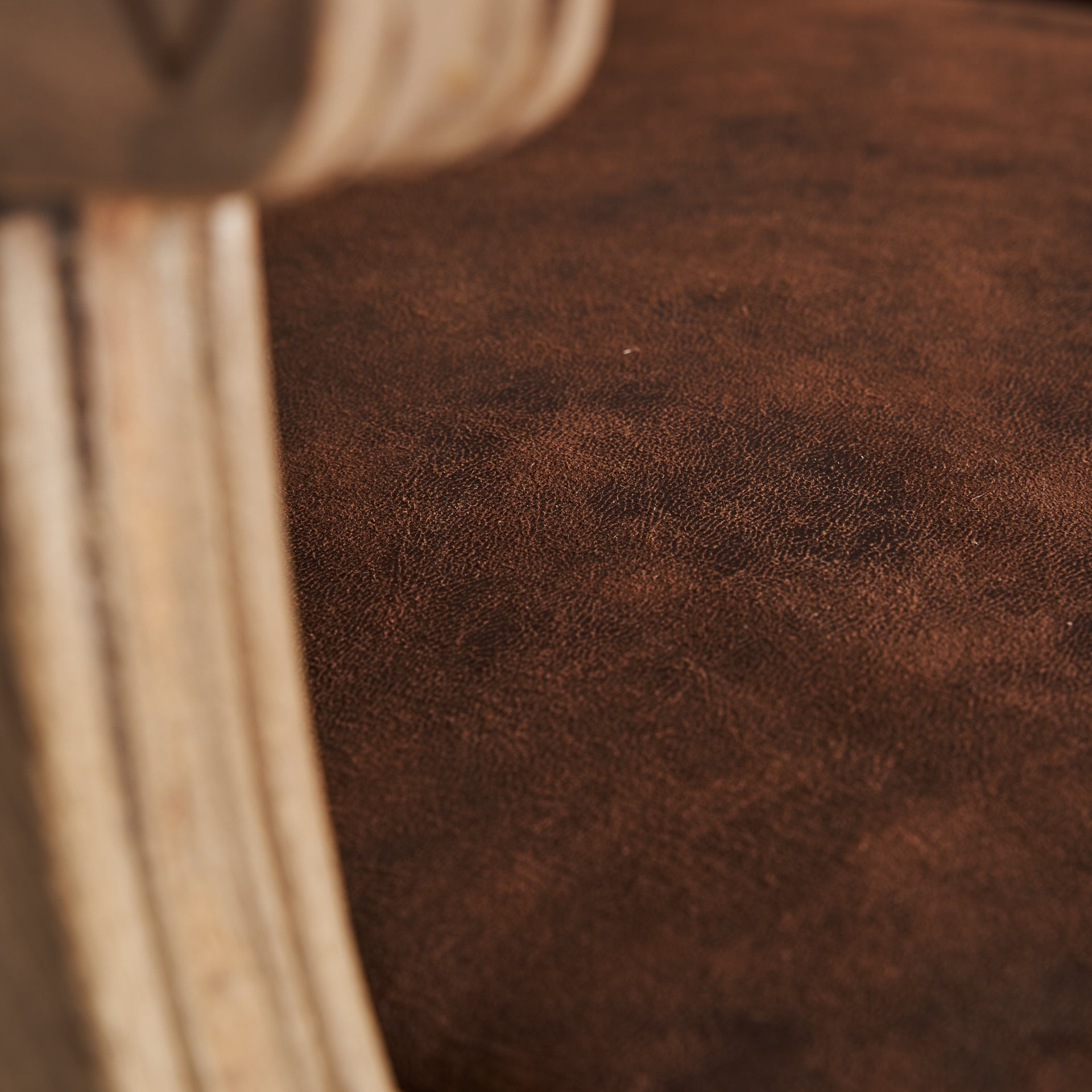 SAMPZON ARMCHAIR