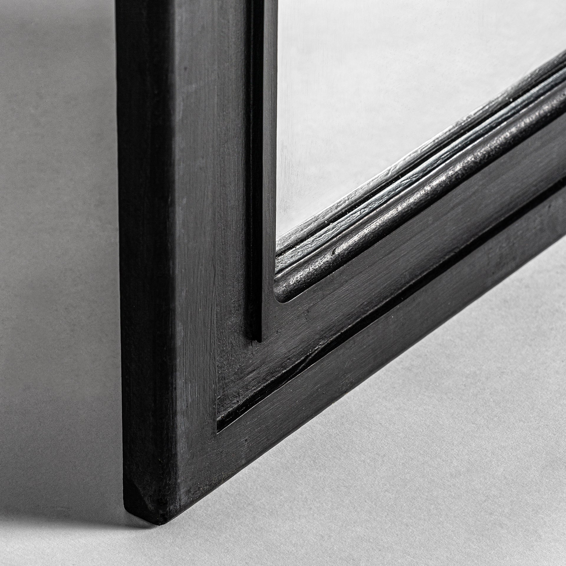 RIESI MIRROR