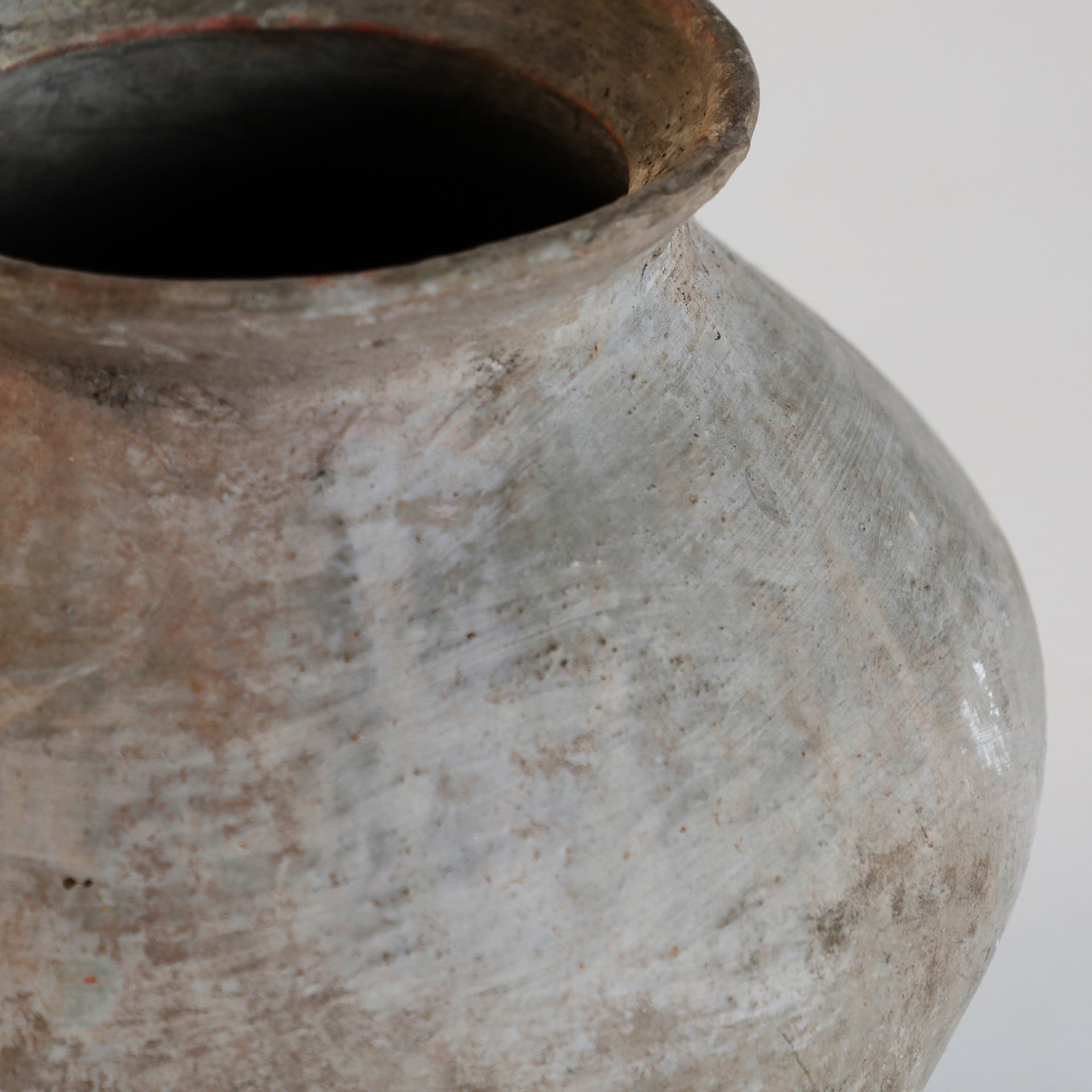 Krisse Grey Distressed Terracotta Vase