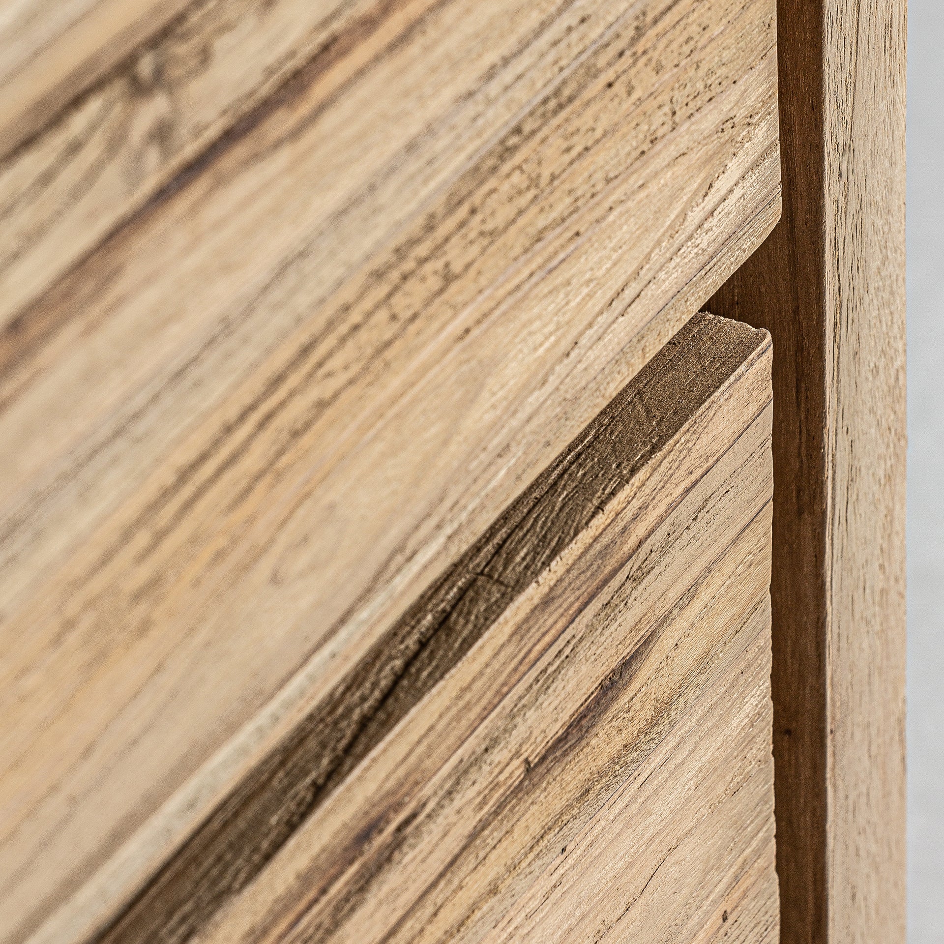 LUX BEDSIDE TABLE