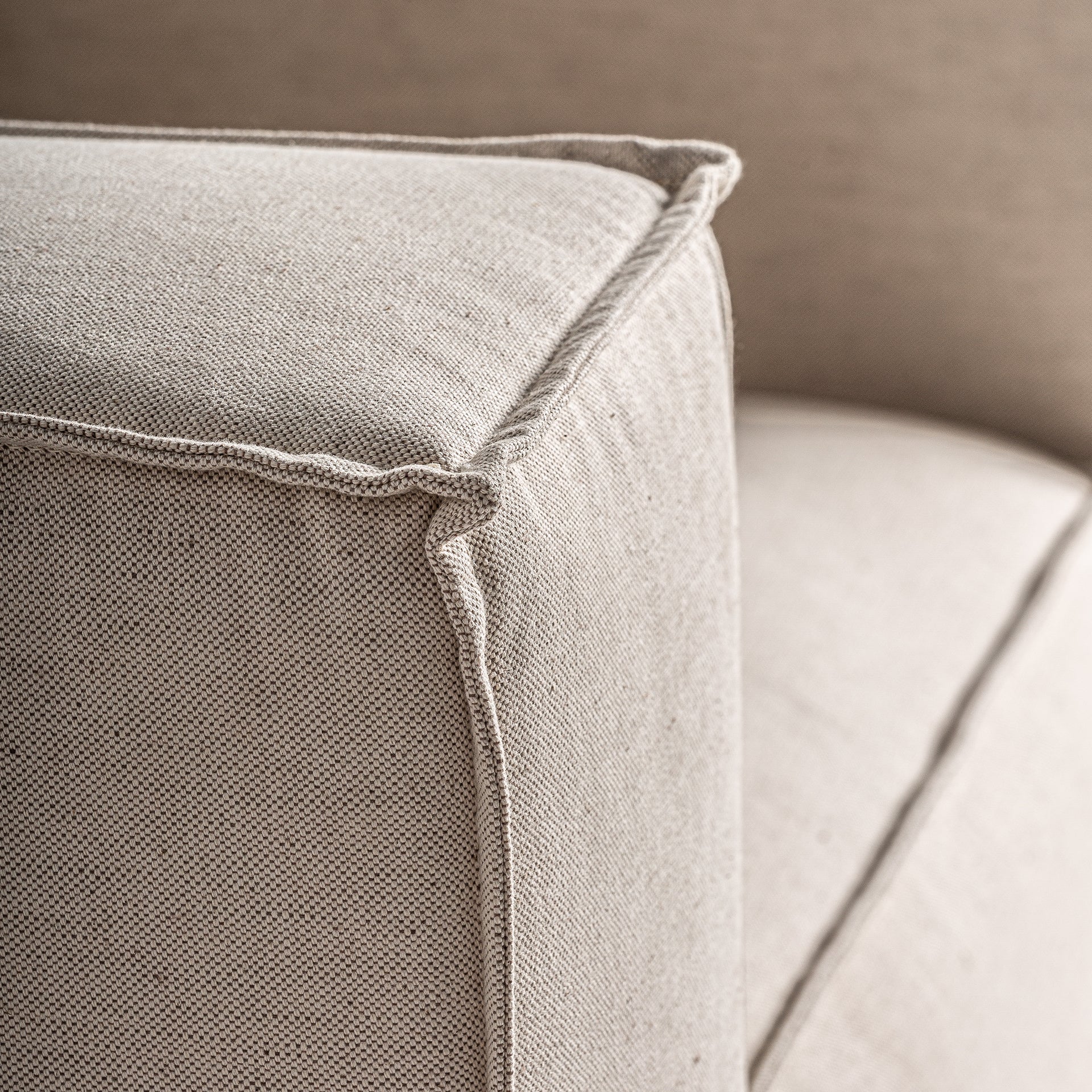 KRAKAU ARMCHAIR