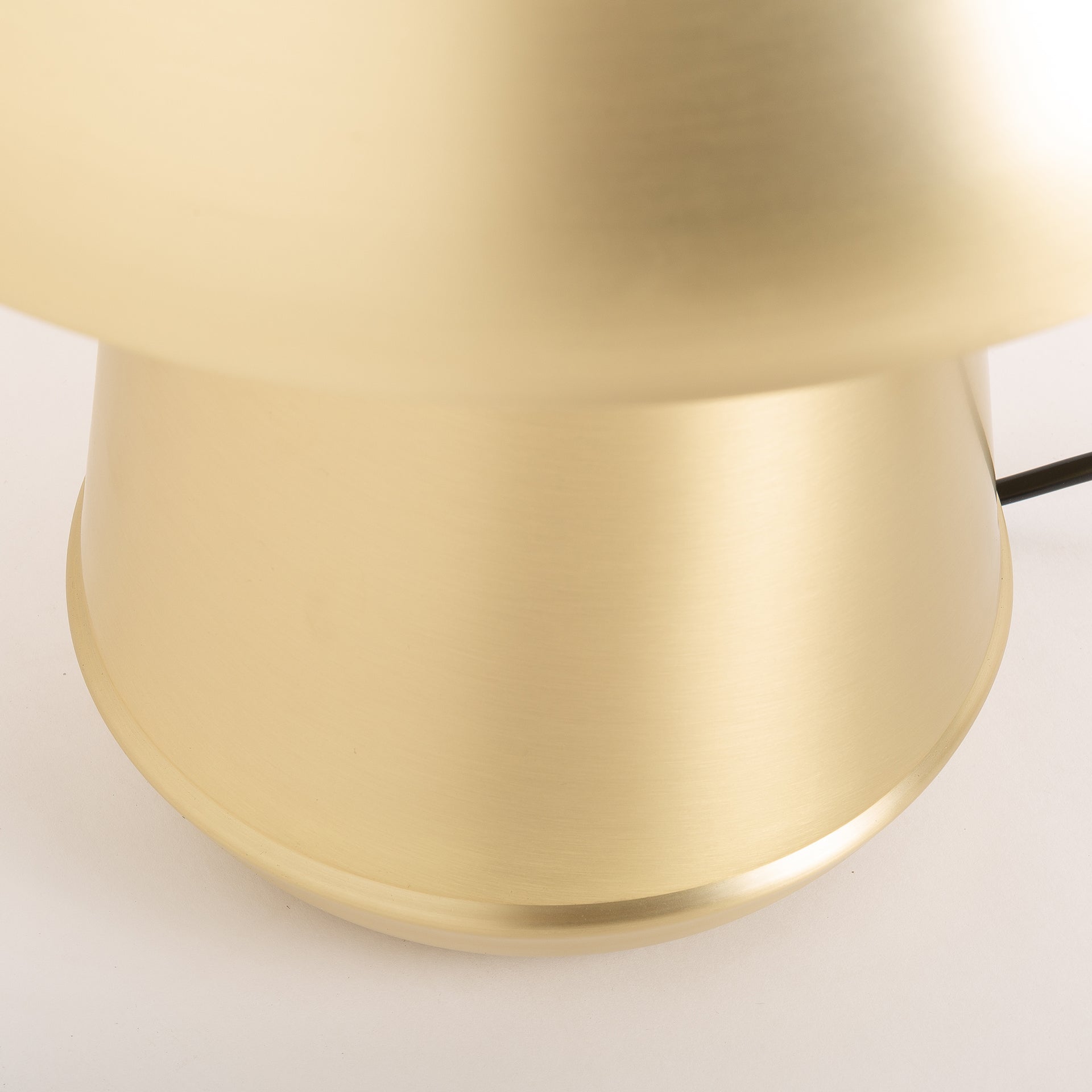 LENA TABLE LAMP