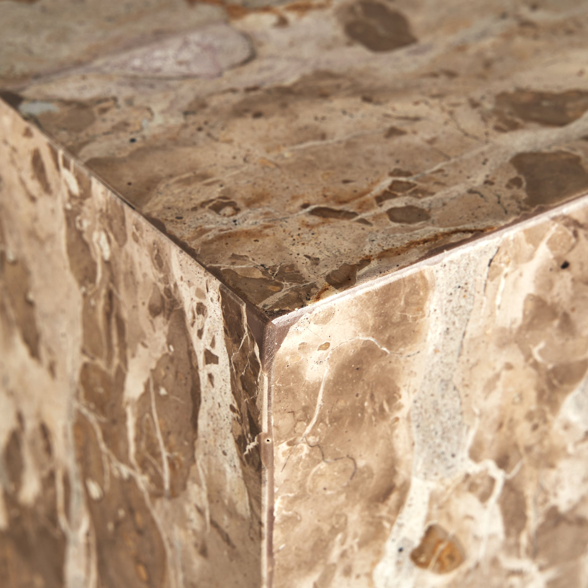 Grov Art Deco Side Table - Beige Marble Luxury Accent