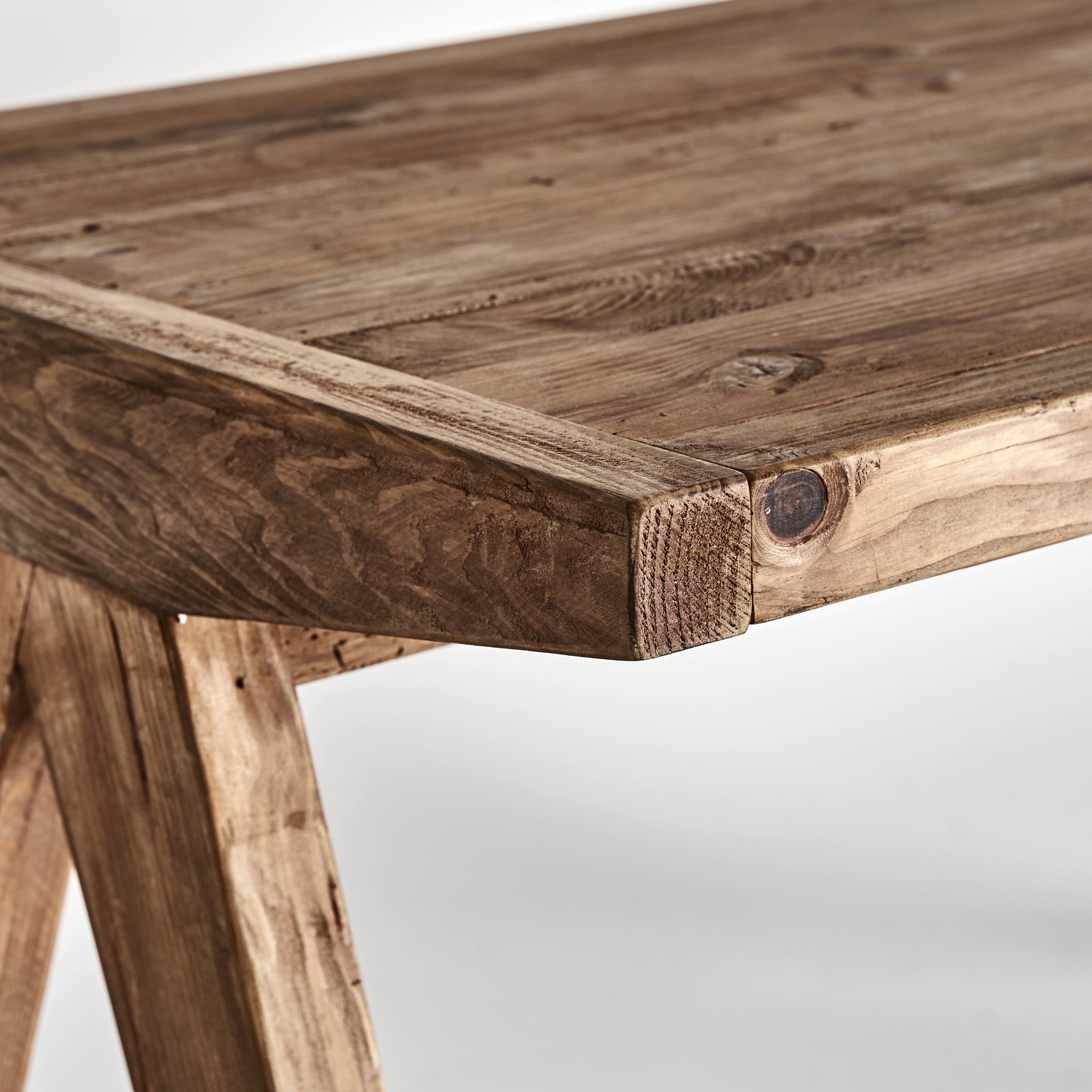 CRISSEY DESK
