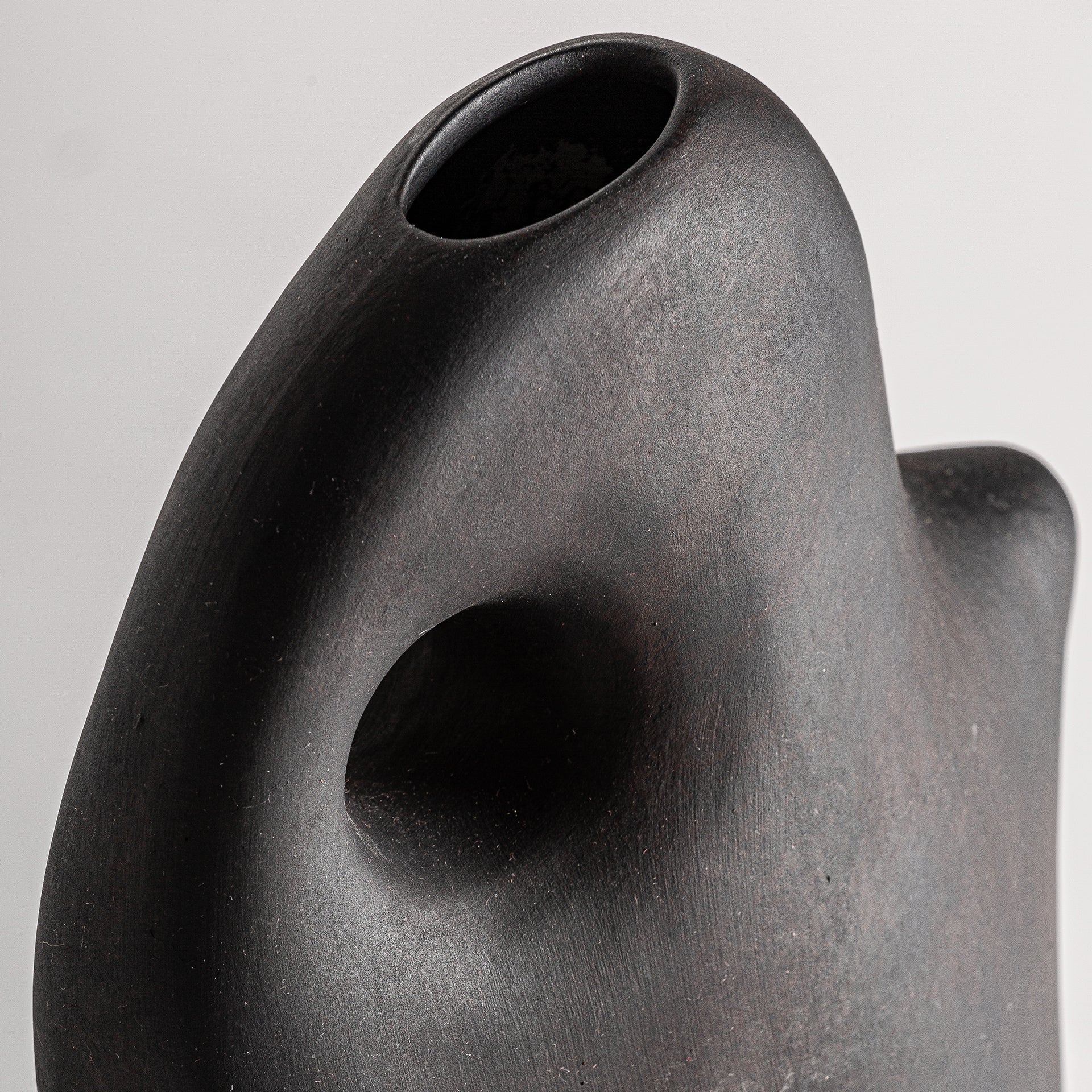 NOHAE VASE