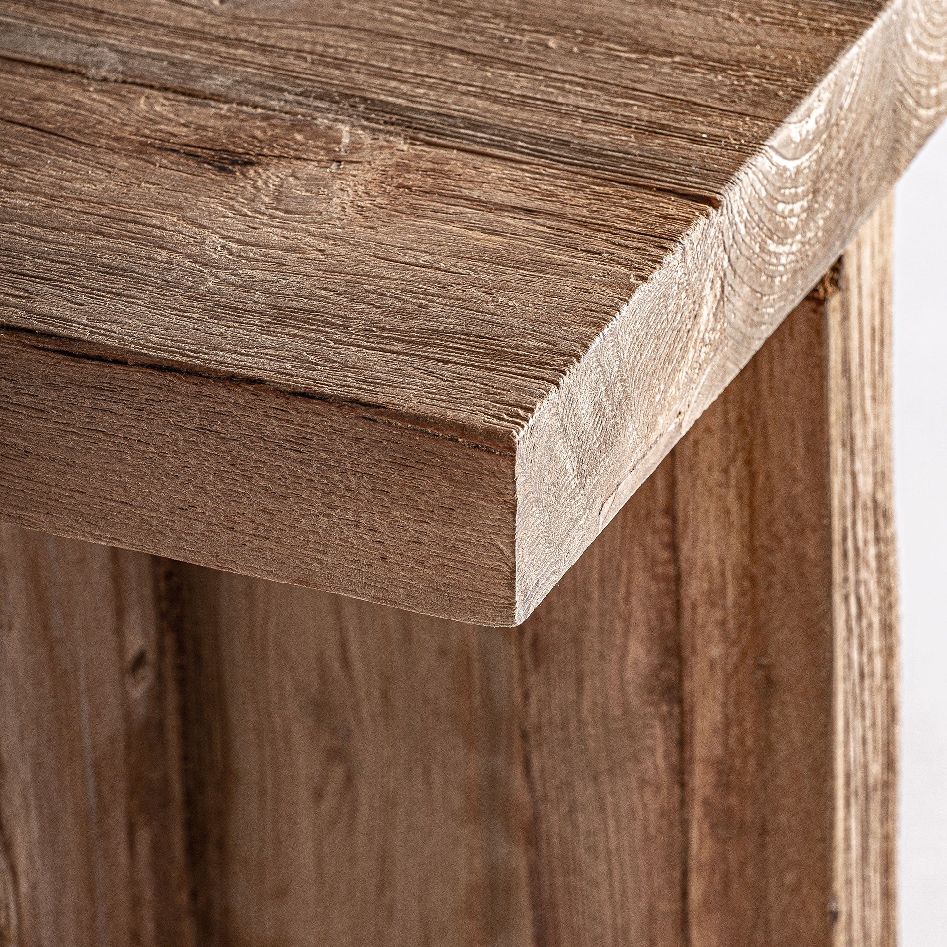 JÄRVI Side Table