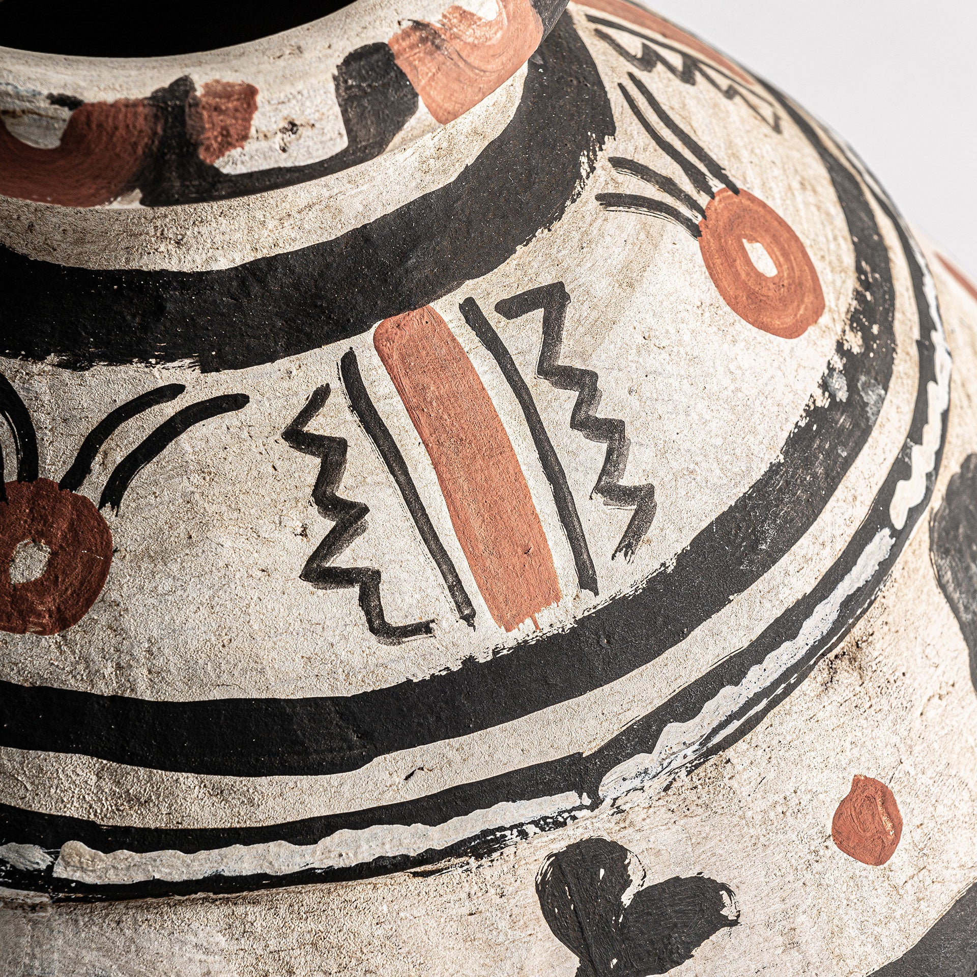 BABILA Terracotta Vase