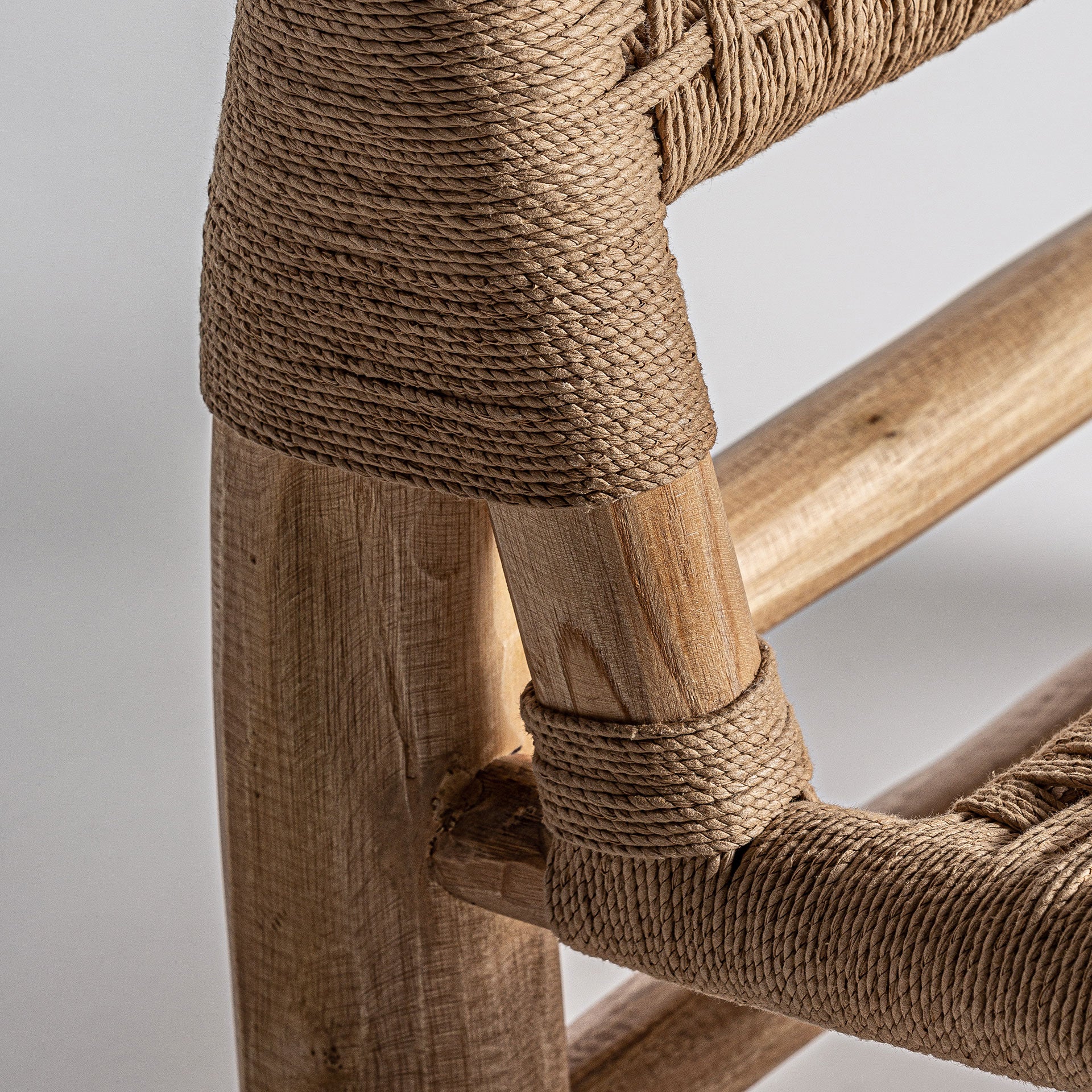 MOUZAKI ARMCHAIR
