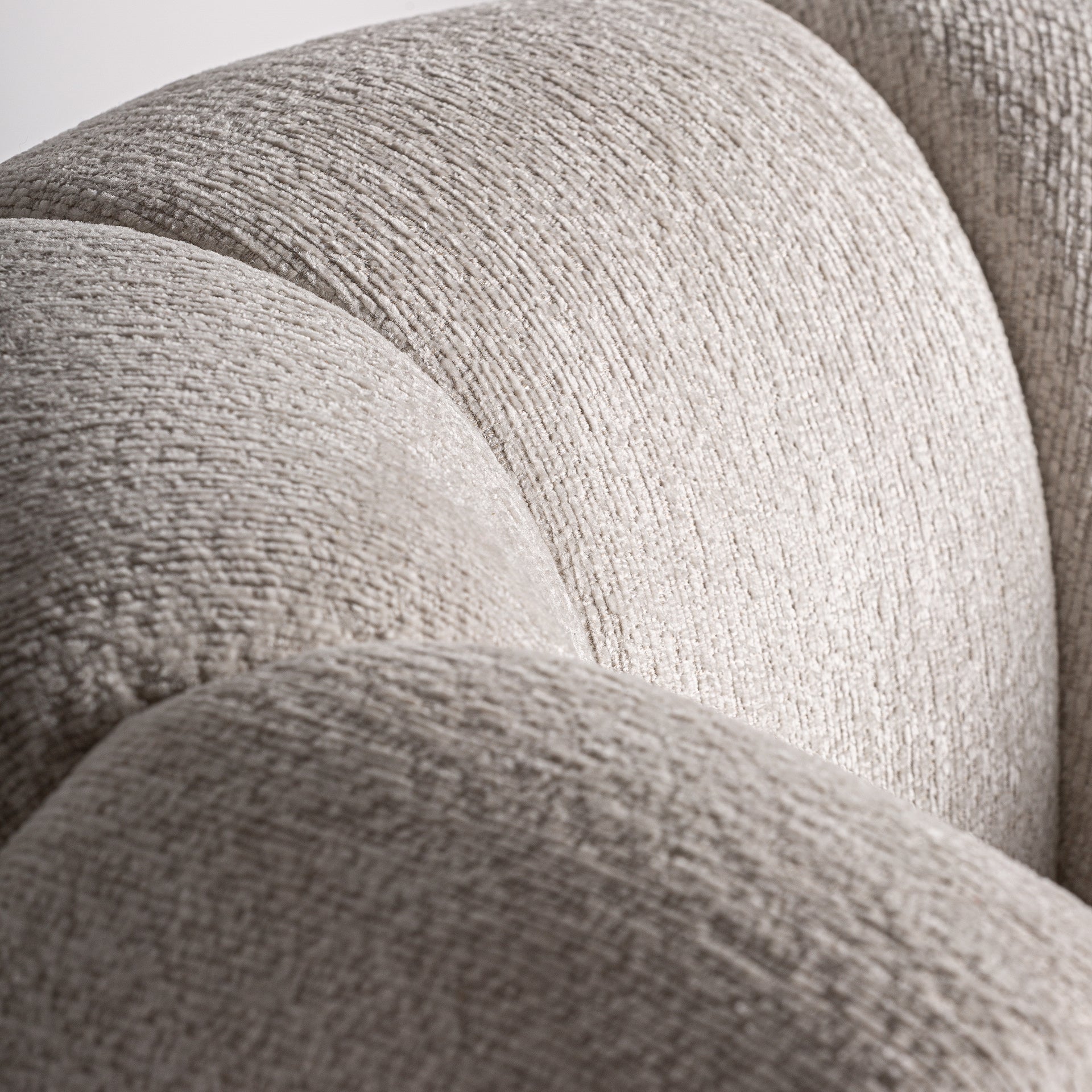 ELISE ARMCHAIR