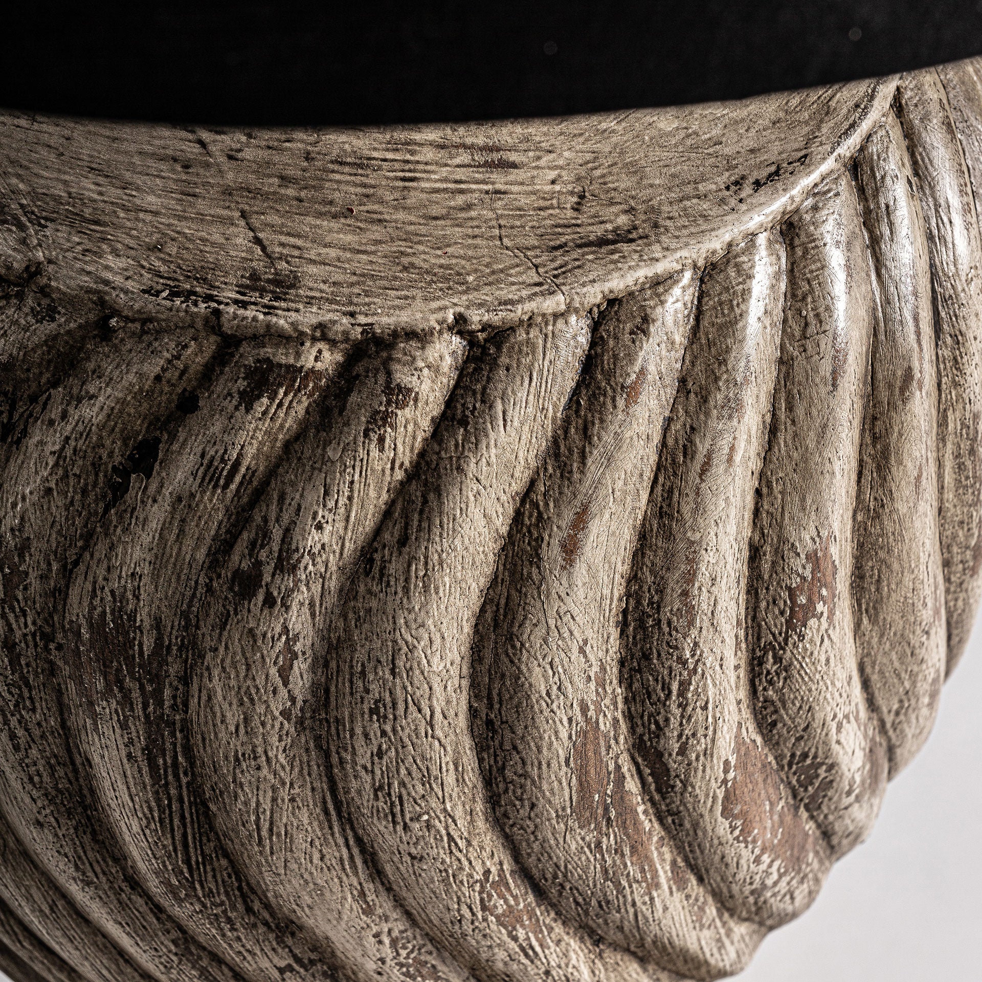 LJUSEN Colonial Table Lamp
