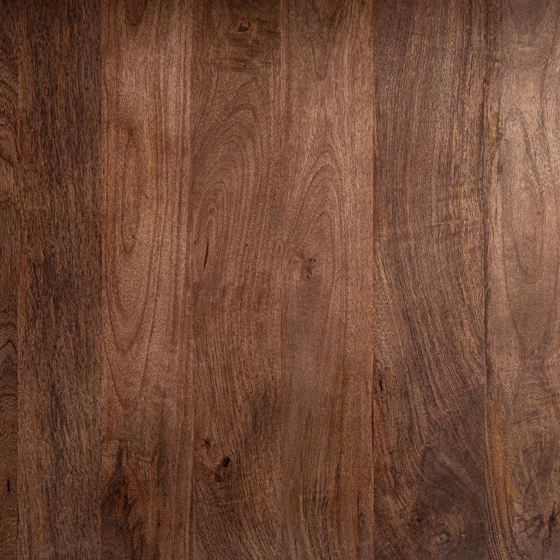 SANNUM DINING TABLE