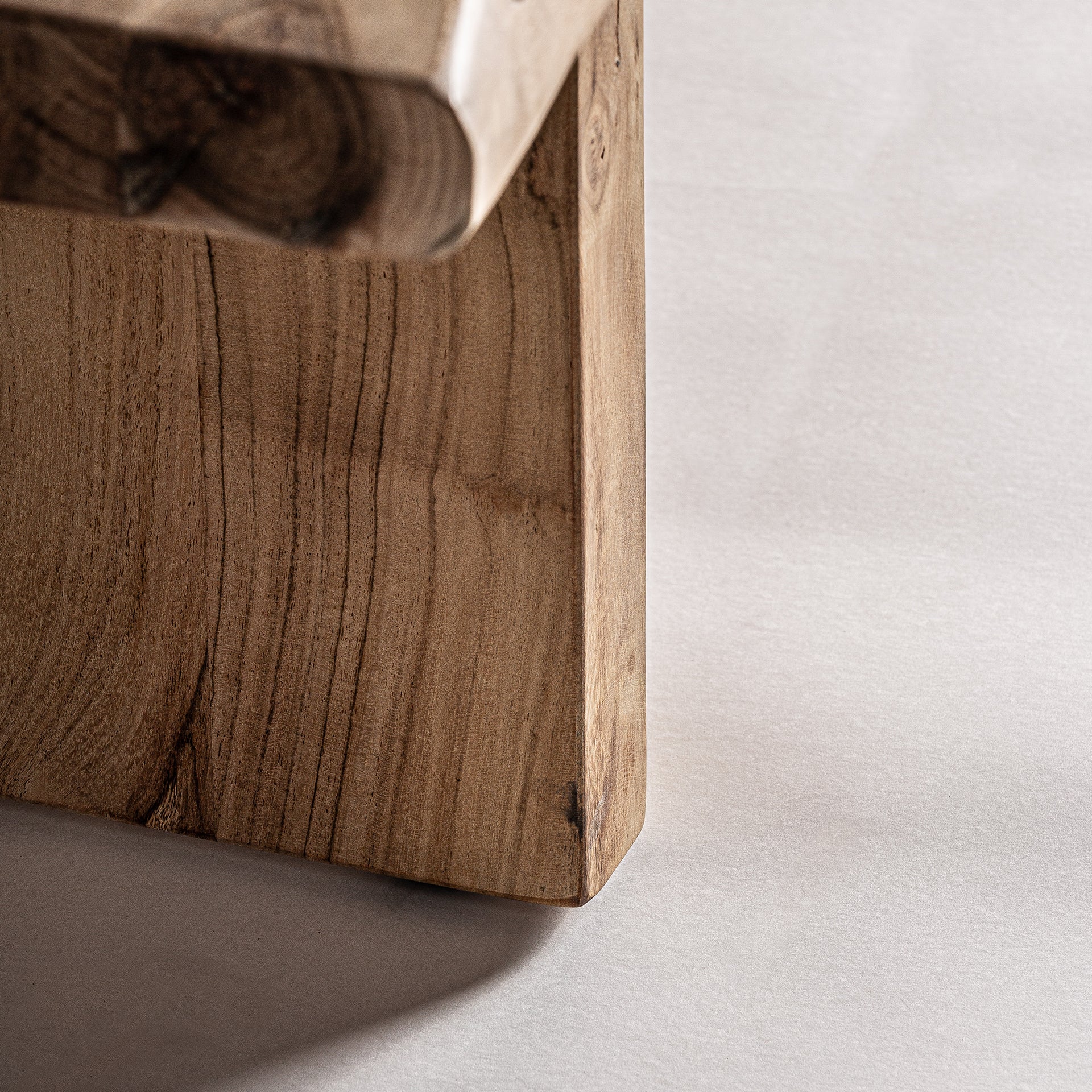LEWES Acacia Wood Coffee Table - Contemporary Light Brown