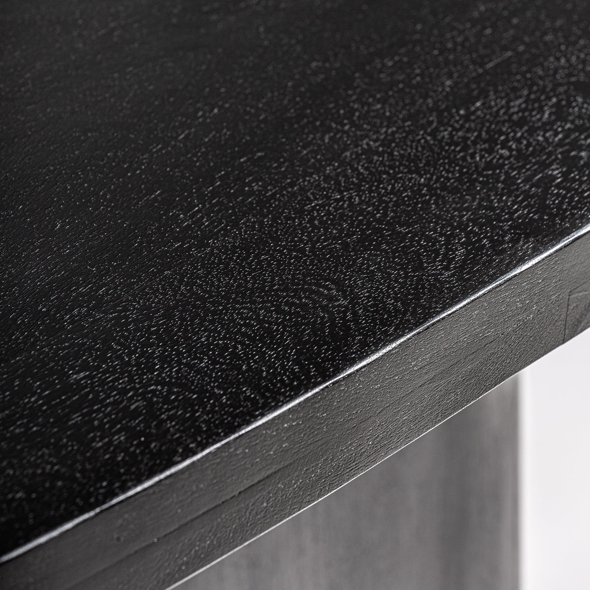 NAUEN DINING TABLE
